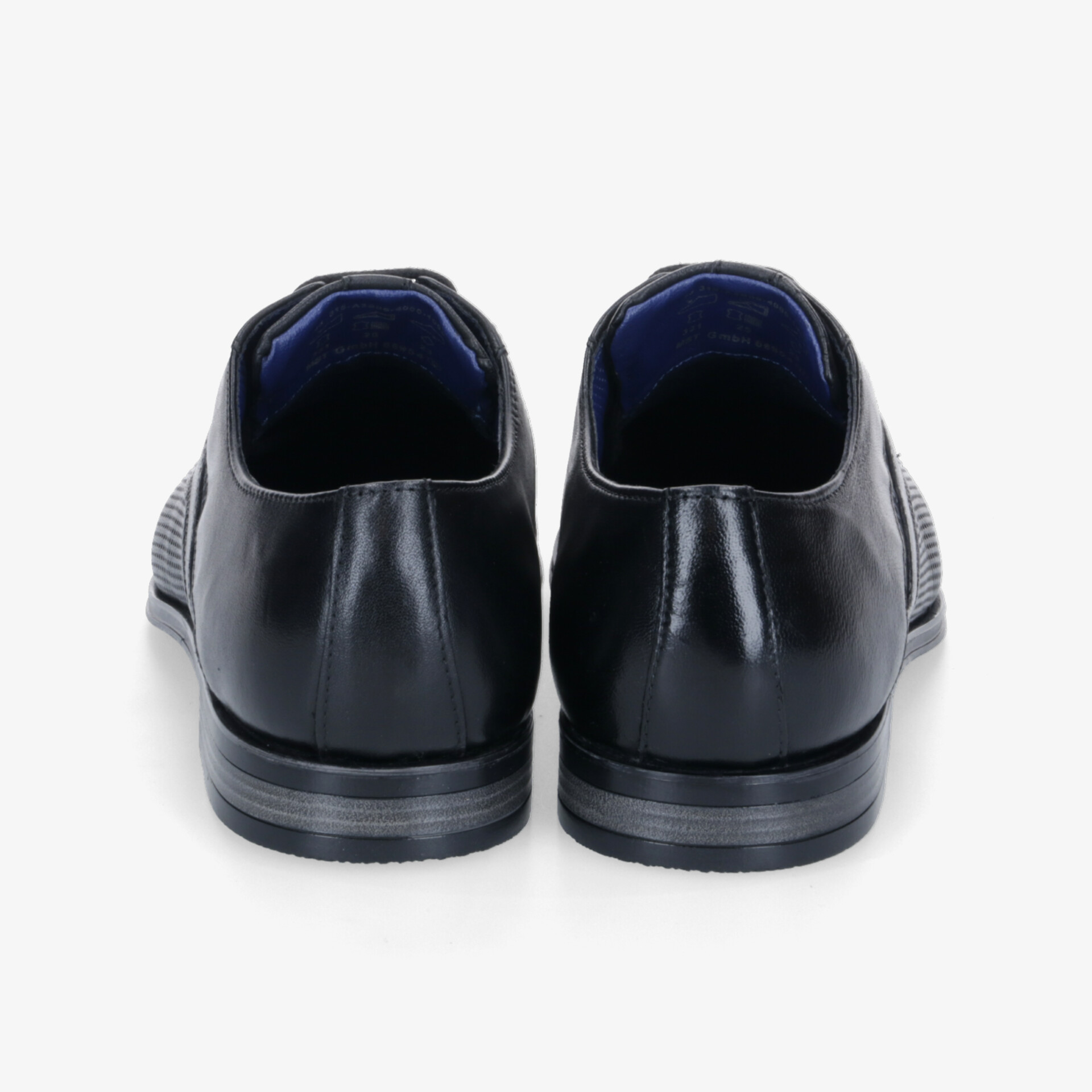 Klassische schwarze Lederschuhe mit rutschfester Sohle in eleganter Ausführung, Rückansicht.