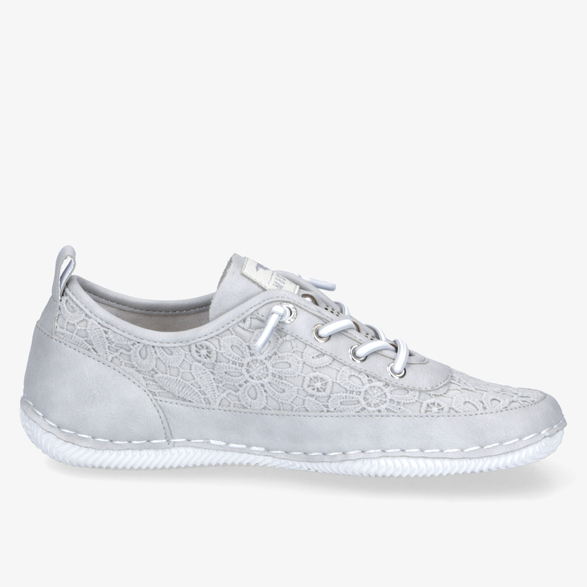 Leichter weißer Sneaker mit flexibler Sohle und bequemer Passform in klarer seitlicher Ansicht