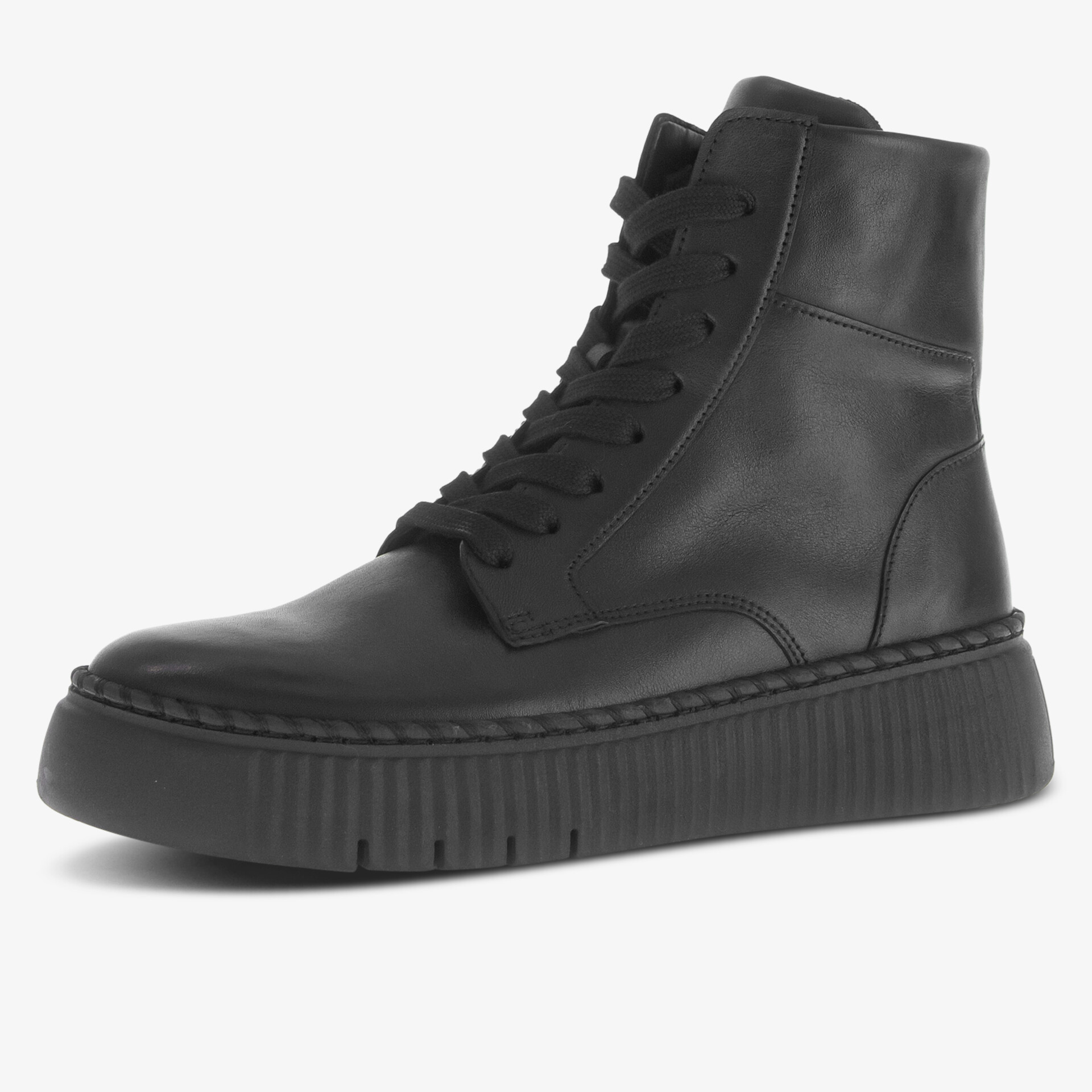 Eleganter schwarzer Boot aus Leder mit robuster Plateau-Sohle und markanter Schnürung