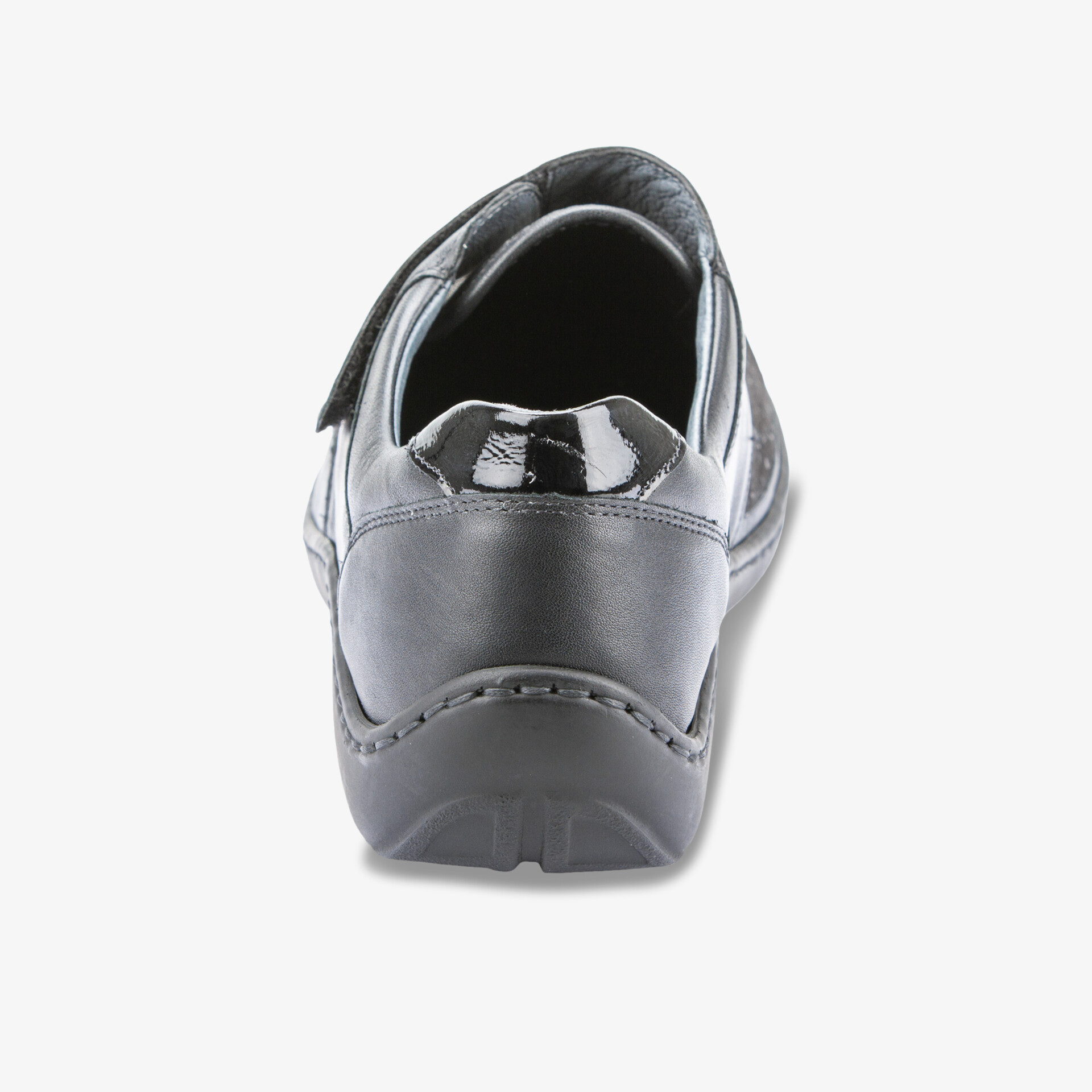 Bequemer schwarzer Schuh mit rutschfester Sohle. Perfekt für eleganten Auftritt und robusten Alltag.