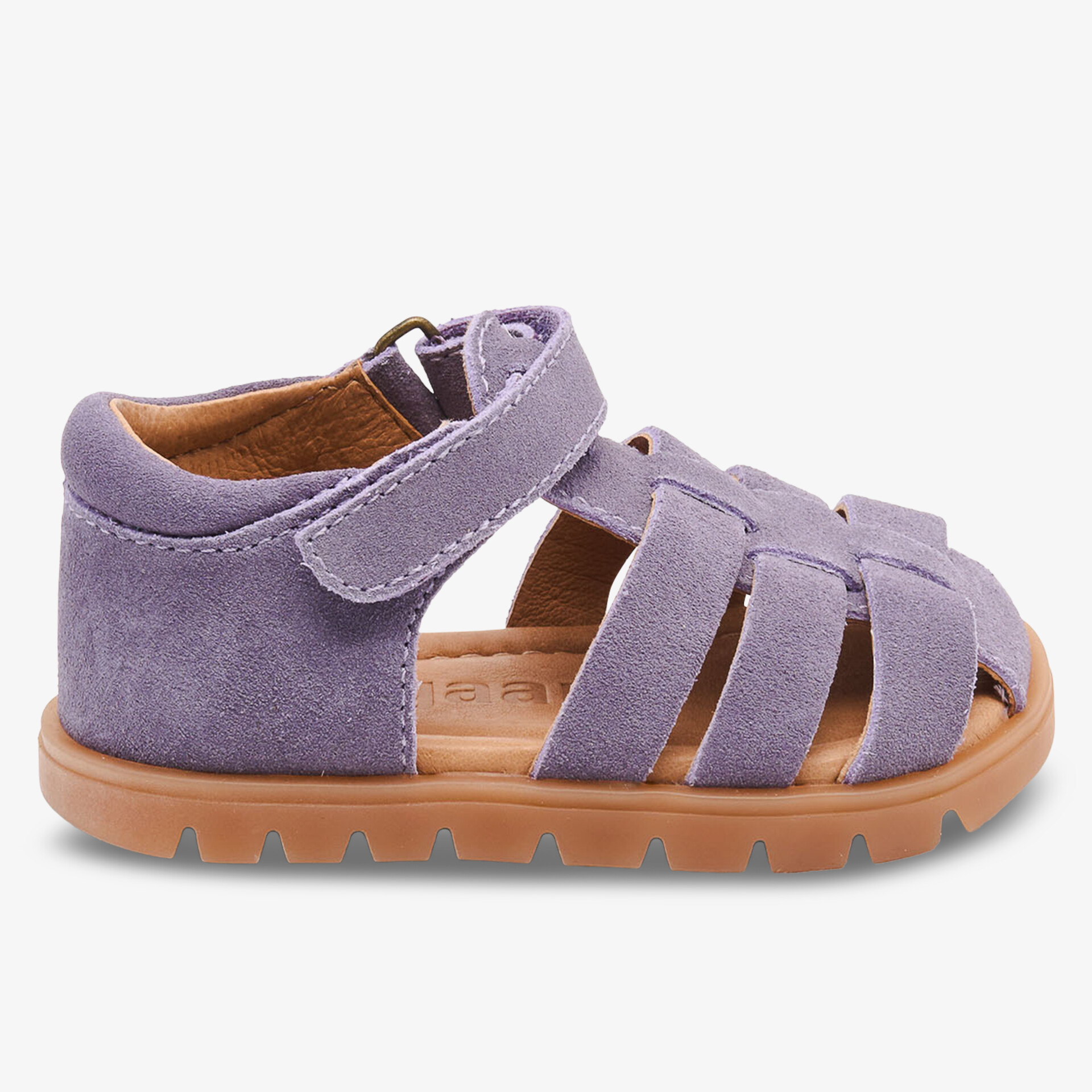 Lila Sandalen mit Klettverschluss und robuster Sohle für bequemen Tragekomfort.