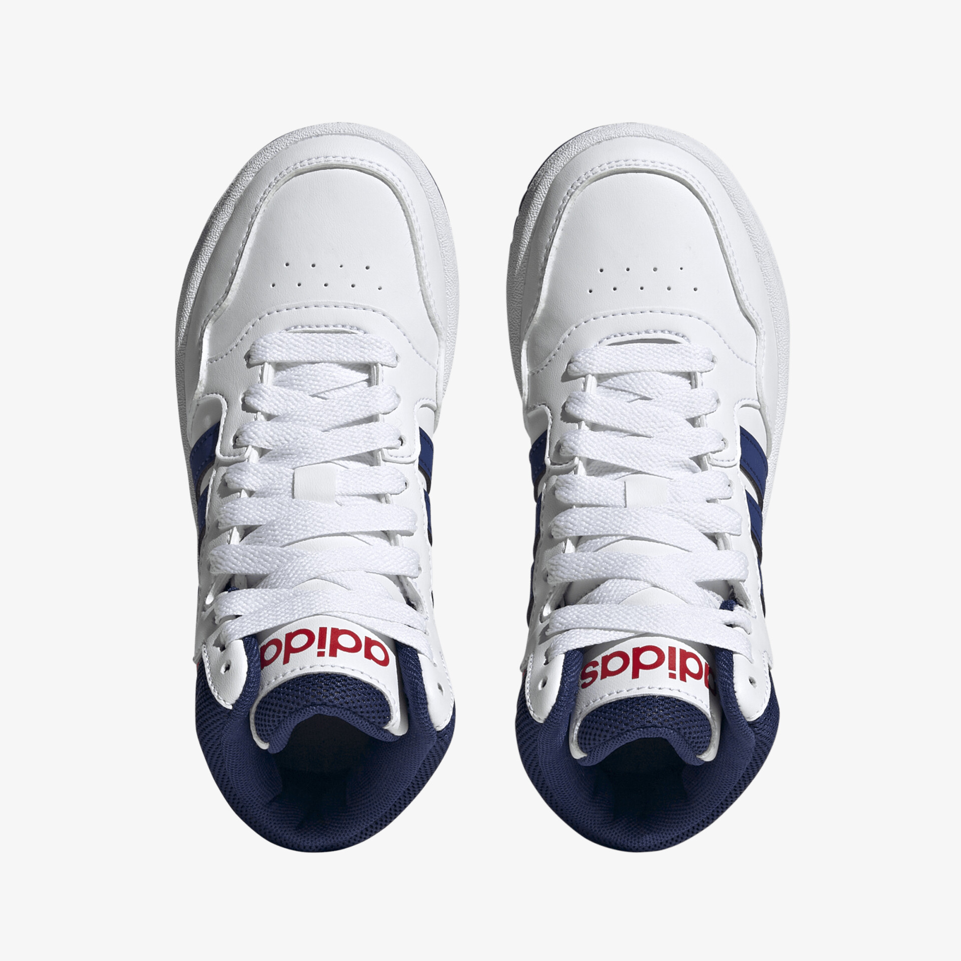 Moderne weiße Sneaker mit markantem Logo und klassischem Design, ideal für sportliche Aktivitäten und Freizeit.