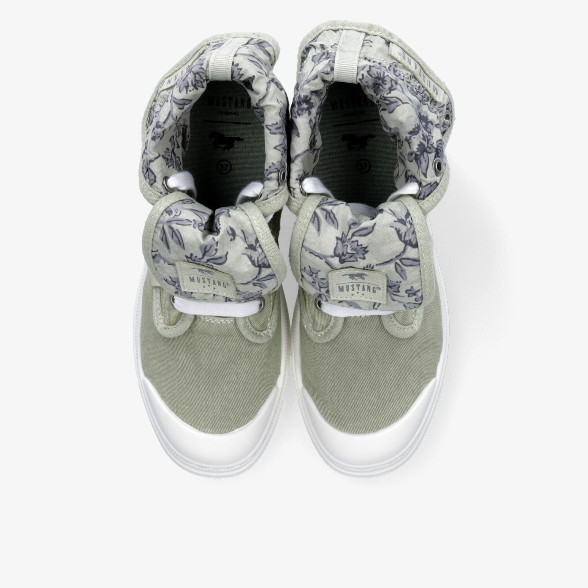 Bequeme und stylische graue Sneaker mit gepolstertem Schaft und stabiler weißer Sohle als Paar in Draufsicht