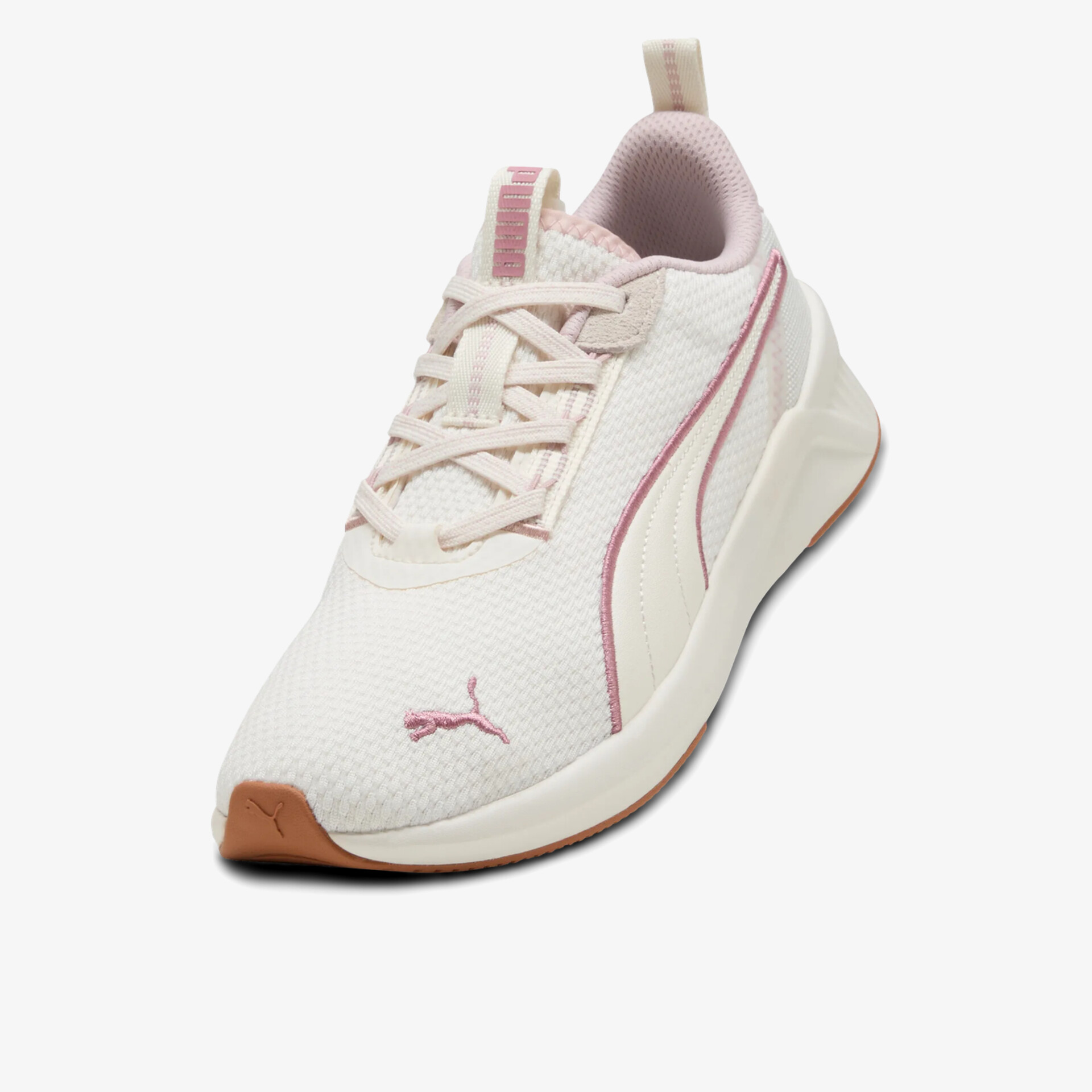 Moderner, leichter Sneaker mit atmungsaktivem Material und gepolstertem Schaft für hohen Tragekomfort