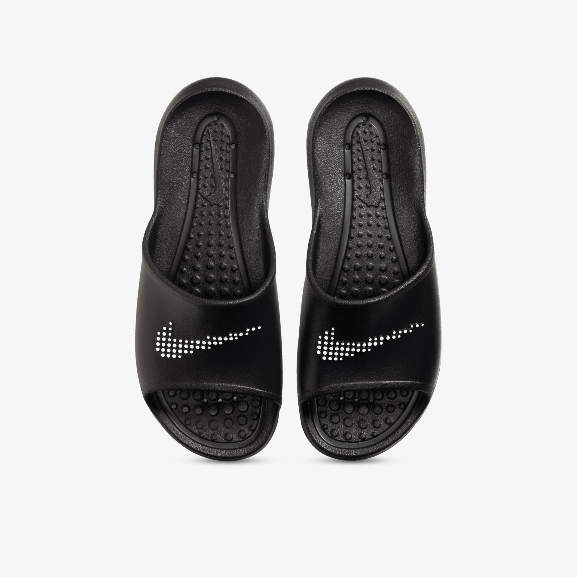 Schwarze Nike Sportsandalen mit weicher Polstersohle und rutschfestem Design für hohen Tragekomfort