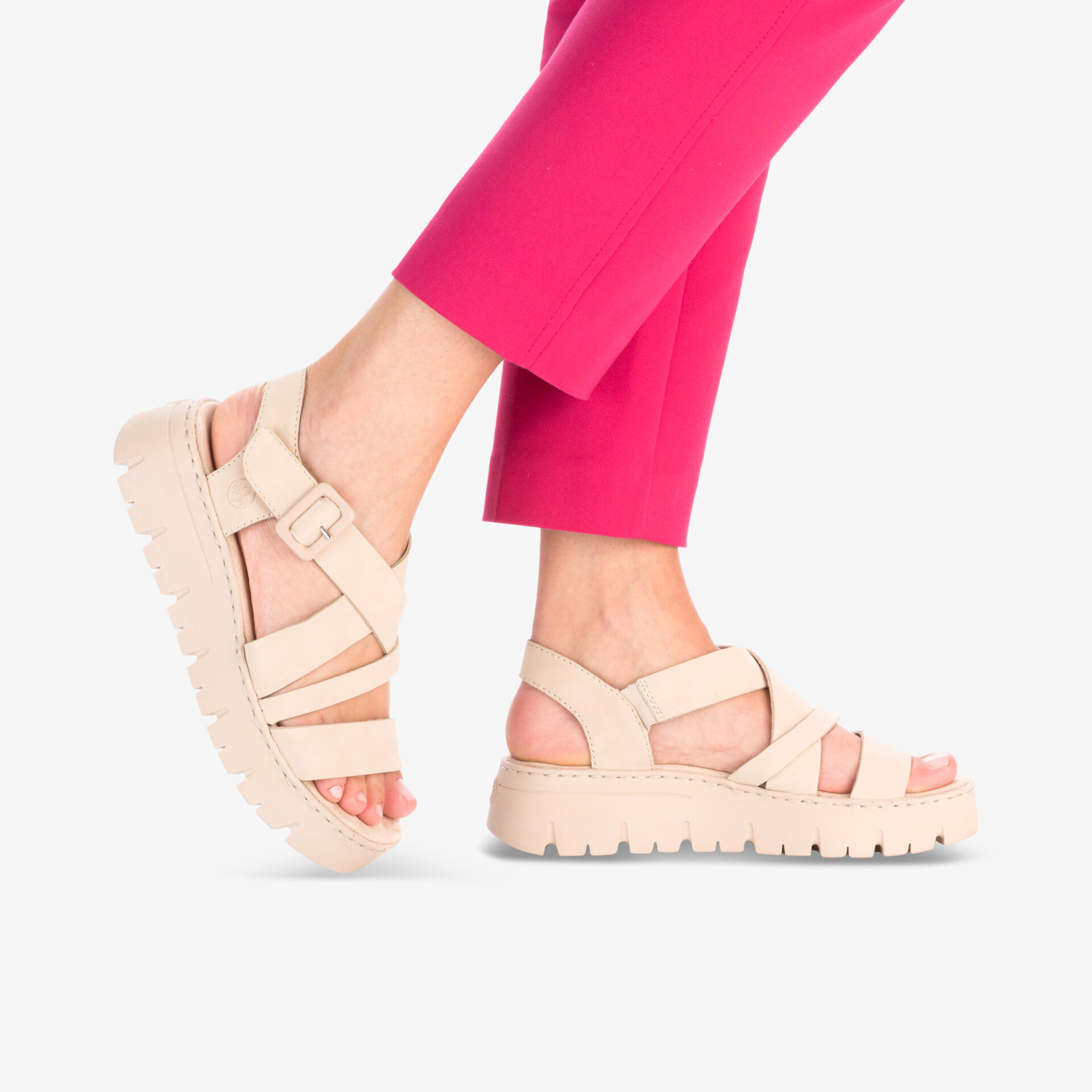 Bequeme Sandalen mit dicker Sohle und verstellbaren Riemen, ideal für sommerlichen, sportlichen und modischen Look