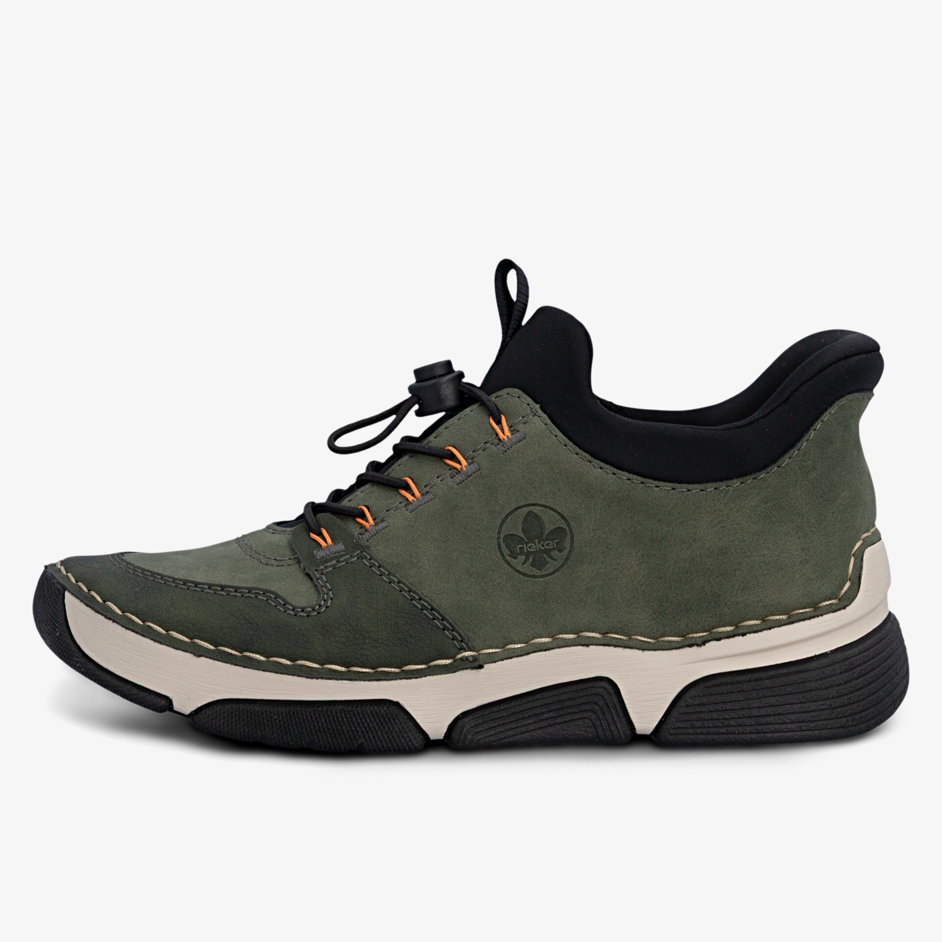 Seitenansicht grüner Sneaker mit bequemer Passform und sportlicher Gummisohle, ideal für Alltag und Freizeit