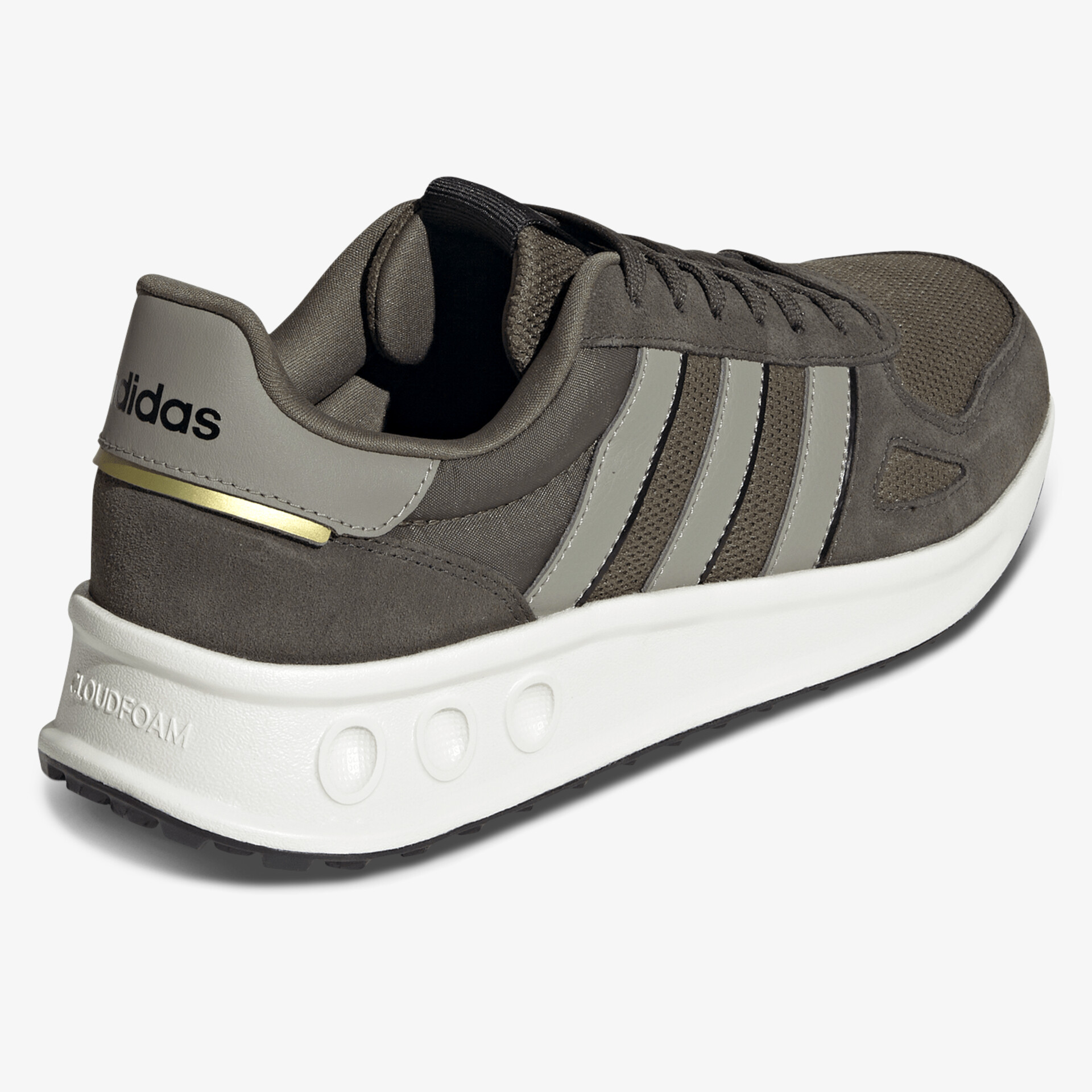 Sportlicher Schuh mit bequemem Sitz, atmungsaktivem Material und robuster Sohle für ganztägigen Komfort