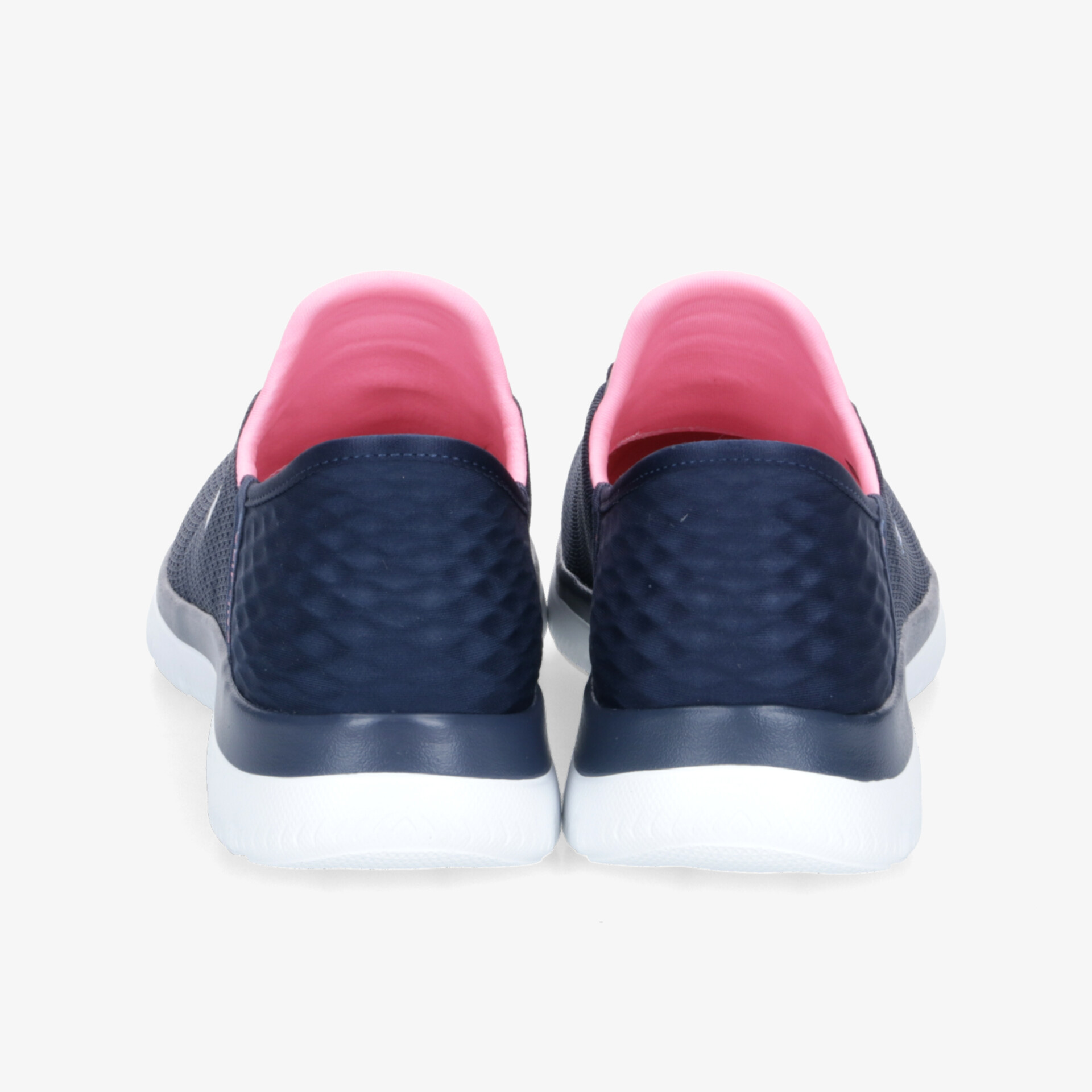 Rückansicht eines blauen Sneaker-Paares mit weicher Polsterung und rutschfester Sohle für hohen Tragekomfort