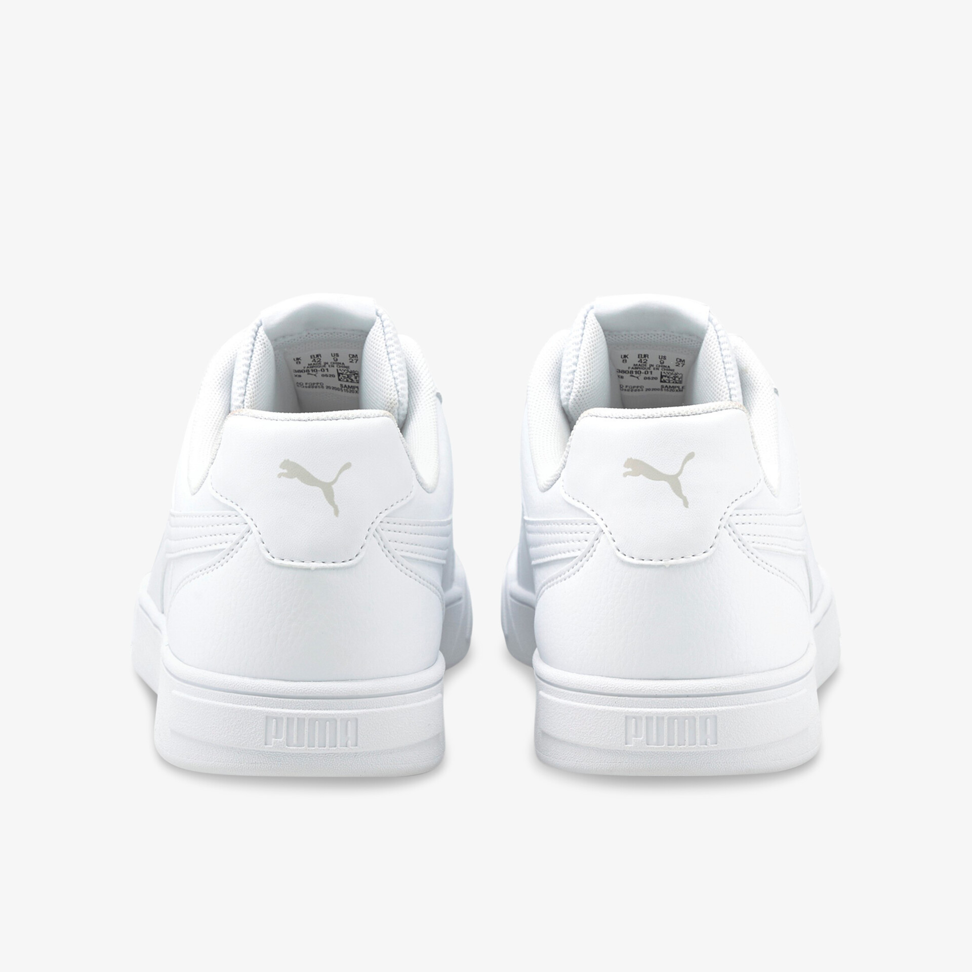 Puma Sneaker in reinem Weiß, stilvolles Design und hochwertiger Komfort für Alltag und besondere Anlässe.