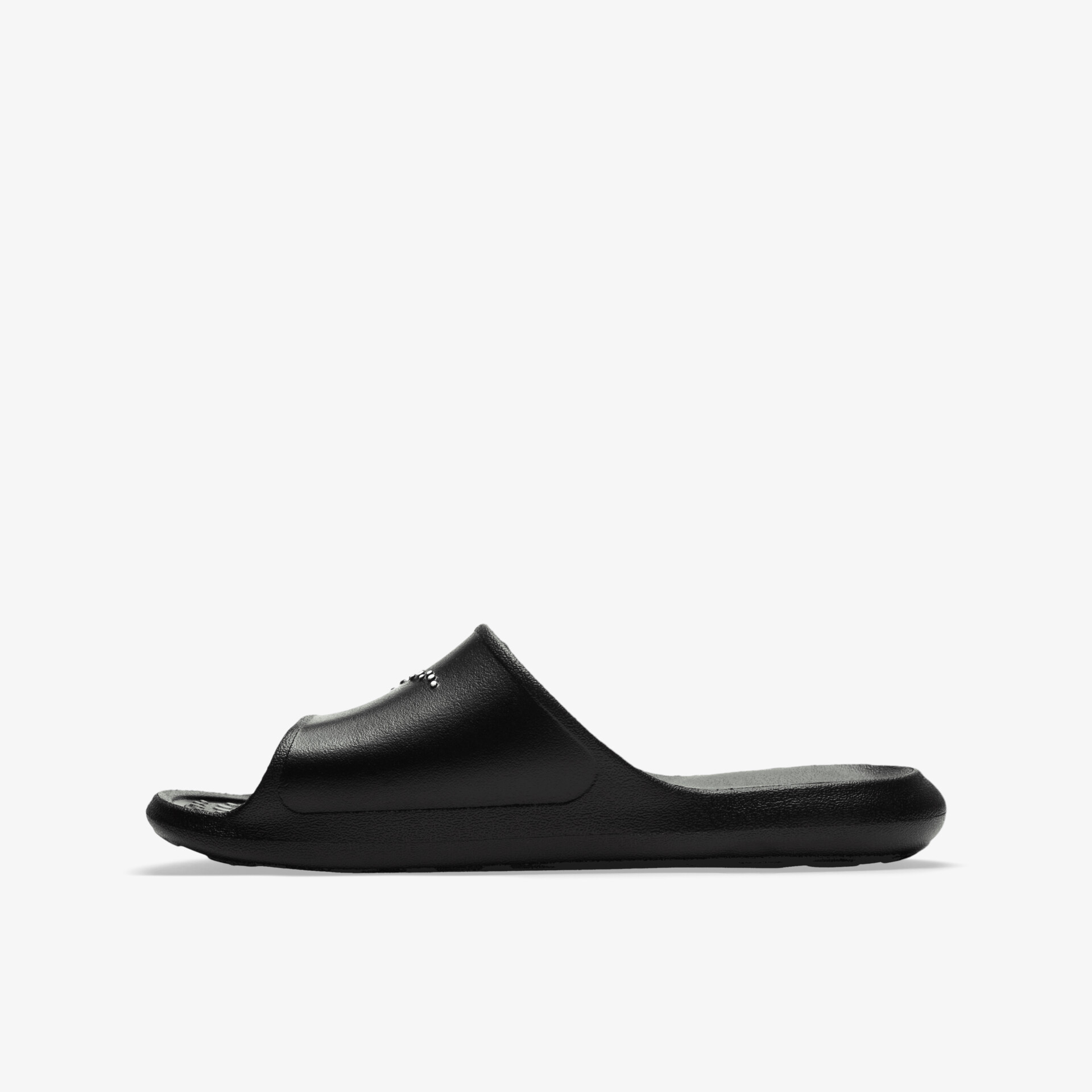 Schwarze Slide-Sandal in klarer, seitlicher Ansicht, bequem und leicht mit rutschfester Sohle