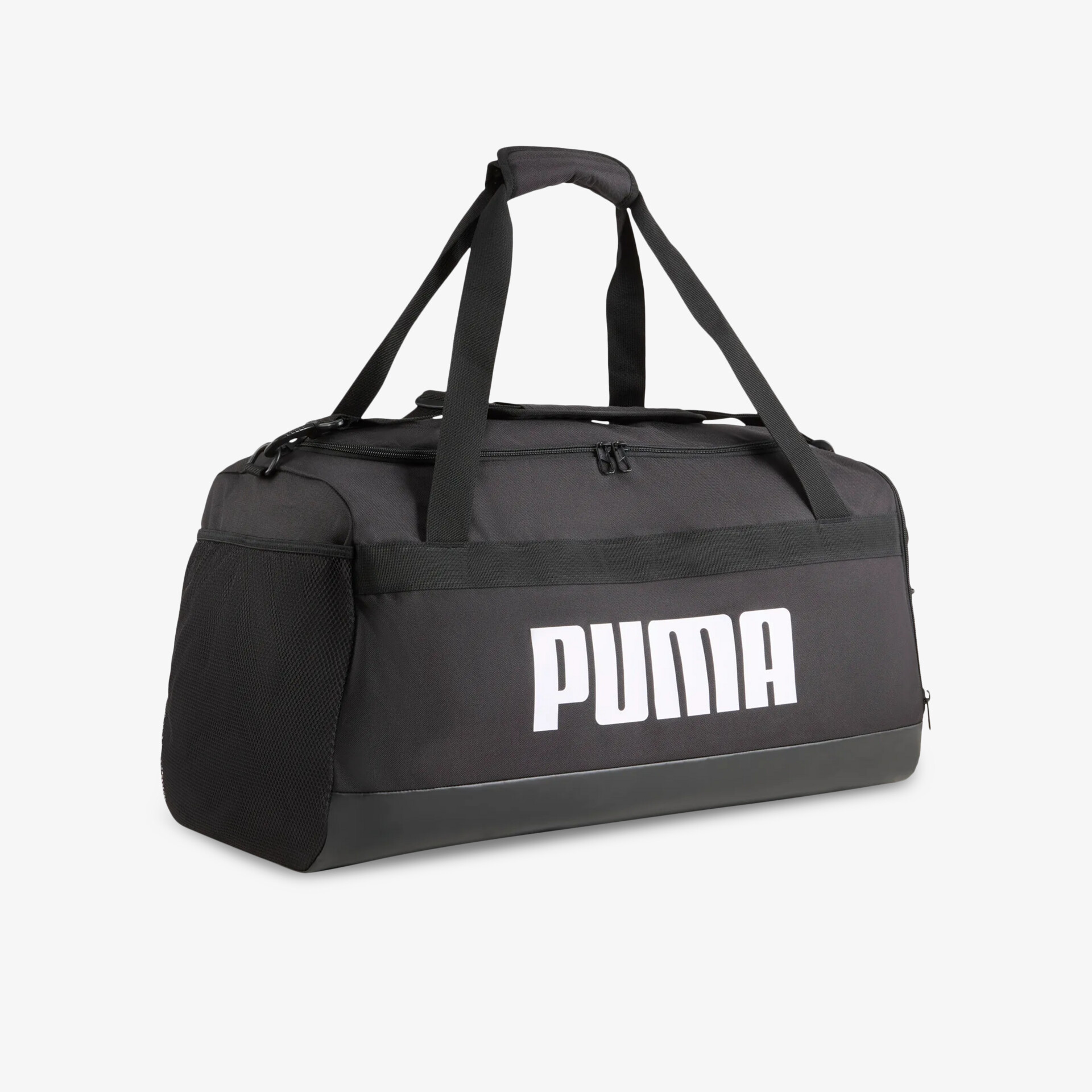 Robuste schwarze Puma Sporttasche mit großem Stauraum und praktischem Tragegriff für vielseitige Nutzung