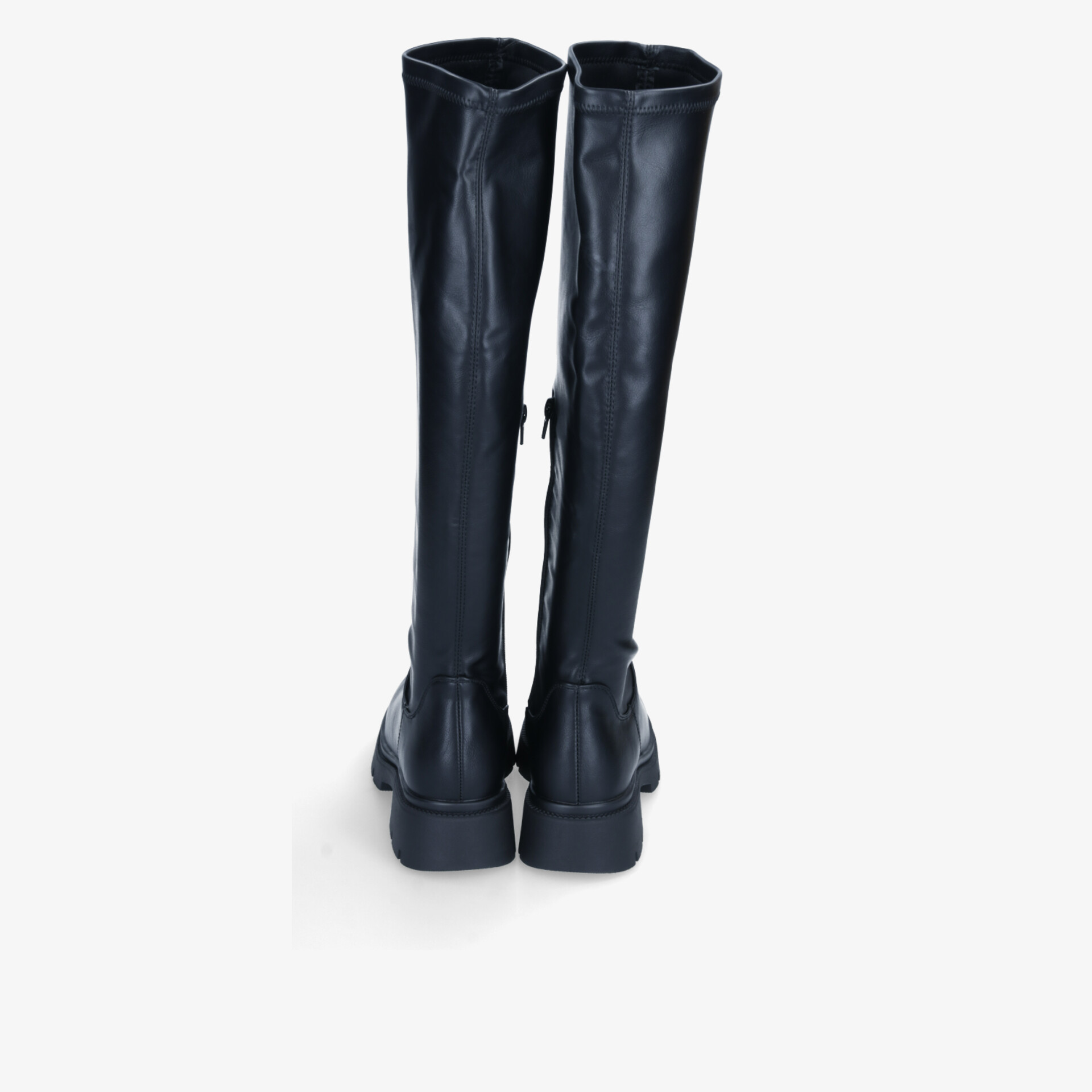 Schwarze Overknee Stiefel mit hohem Schaft und Reißverschluss, Rückansicht auf weißem Hintergrund