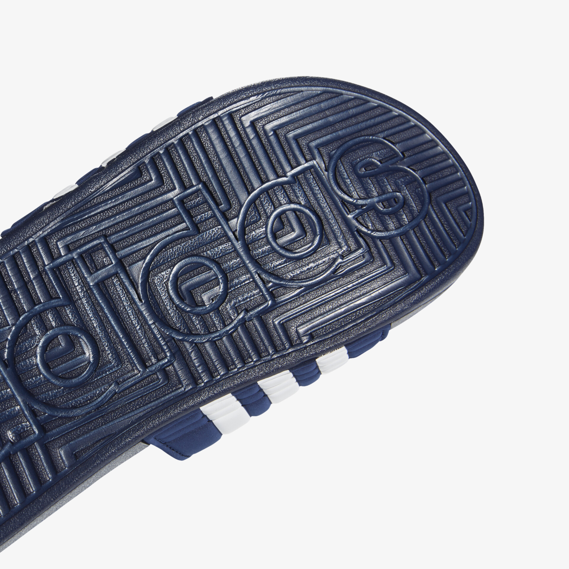 Robuste und rutschfeste Schuhsohle mit tiefem Profil für optimalen Halt und Langlebigkeit