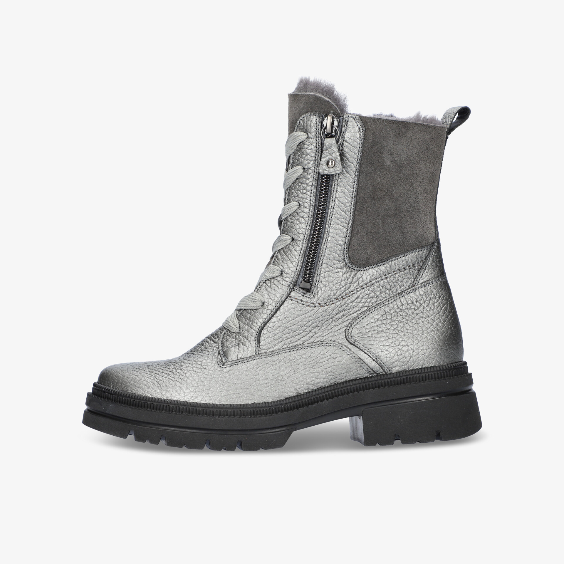 Robuster silberner Winterstiefel mit warmer Fütterung und seitlichem Reißverschluss in klarer Seitenansicht