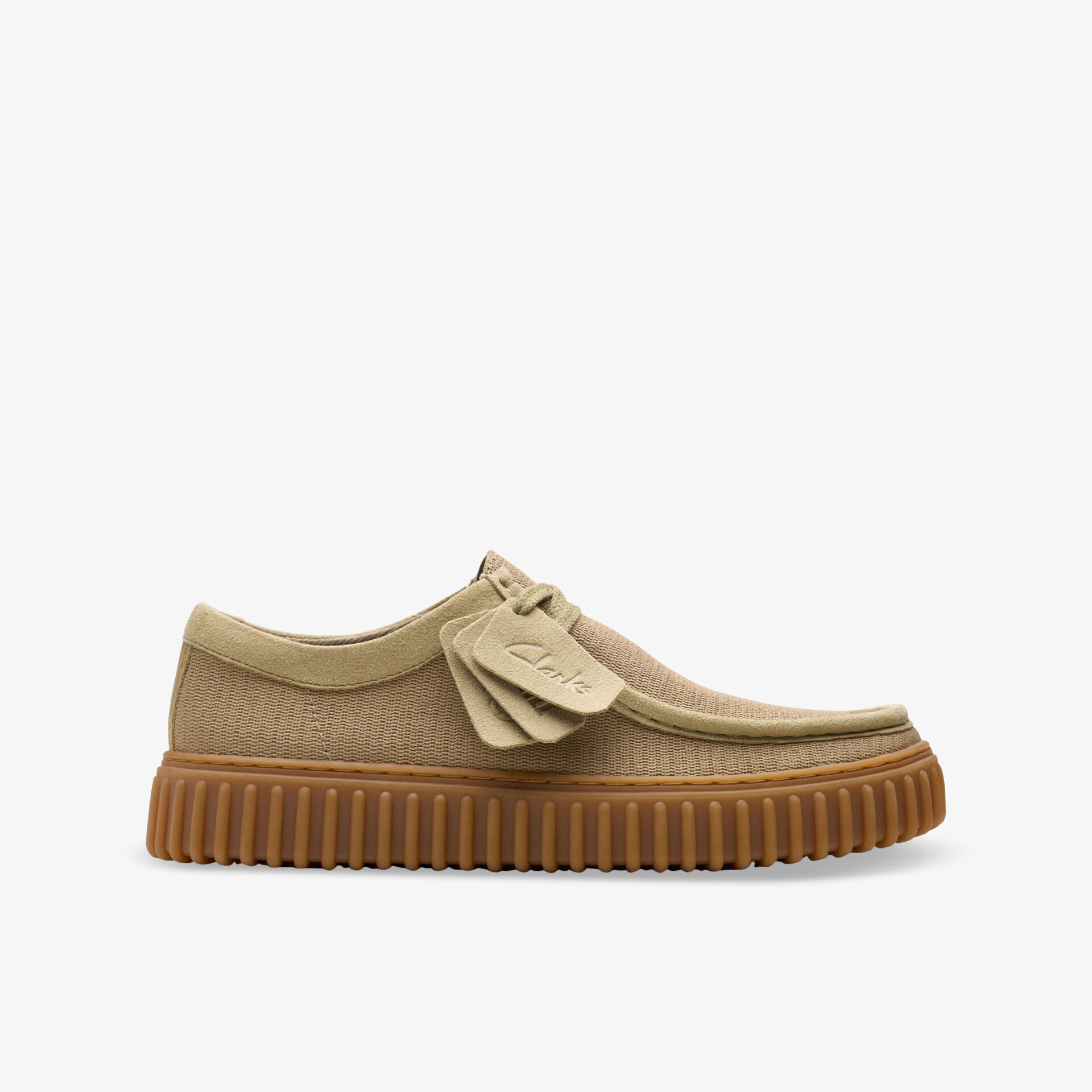 Leichter, bequemer Schuh mit flexibler rutschfester Sohle und modischem Design in klarer Seitenansicht