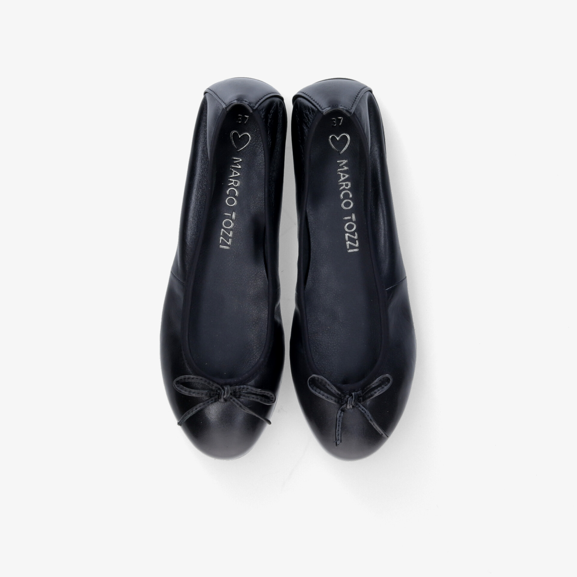Elegante schwarze Ballerinas mit Schleifendetail für stilvollen Komfort im Alltag.
