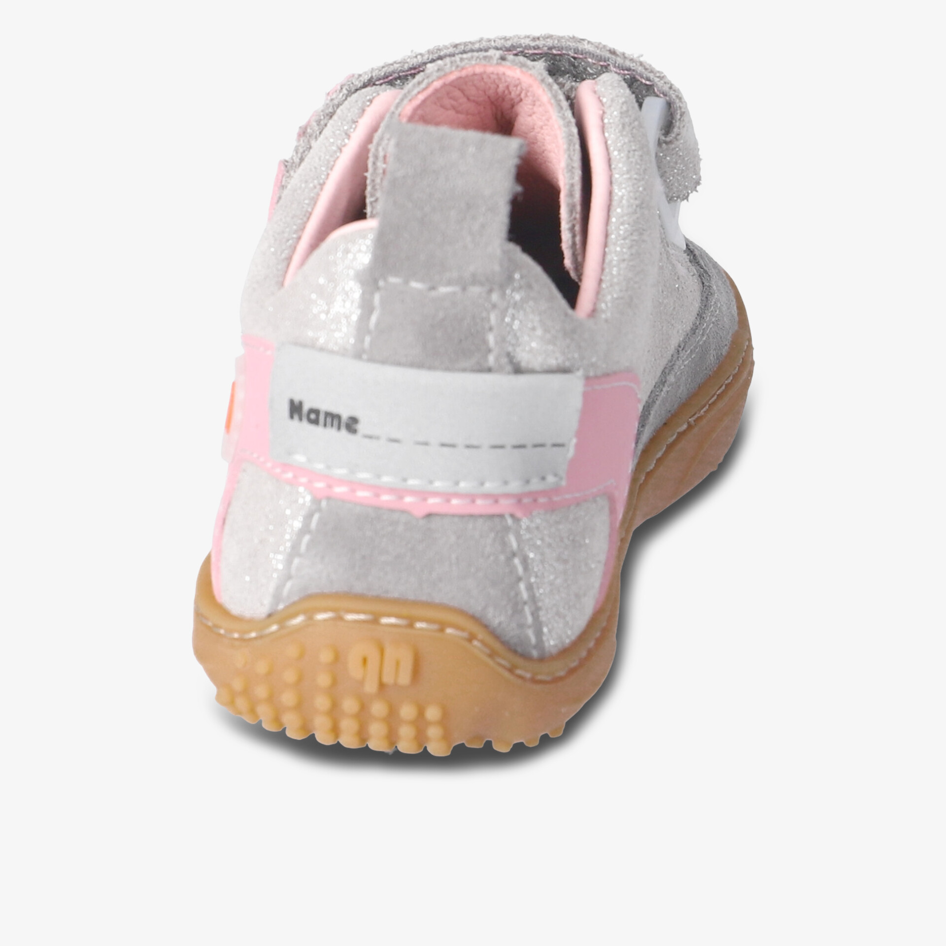 Robuster und stylischer Schuh mit rutschfester Sohle und bequemer Passform.