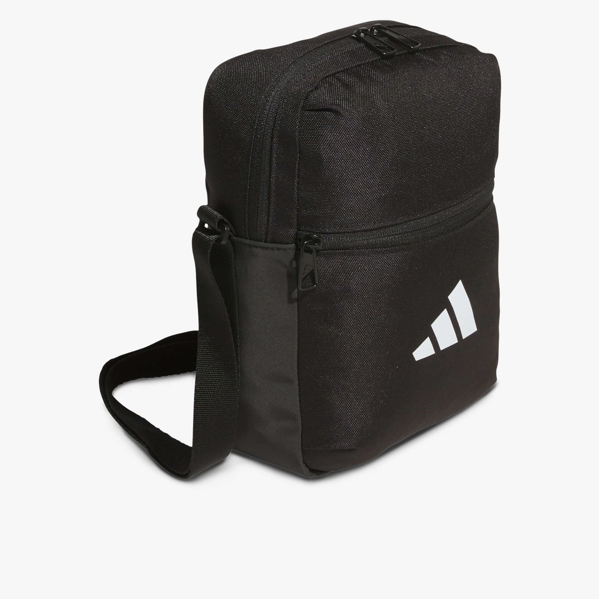 Komfortable kleine schwarze Tasche mit robustem Material, praktischem Reißverschluss und stylischem Logo vorne