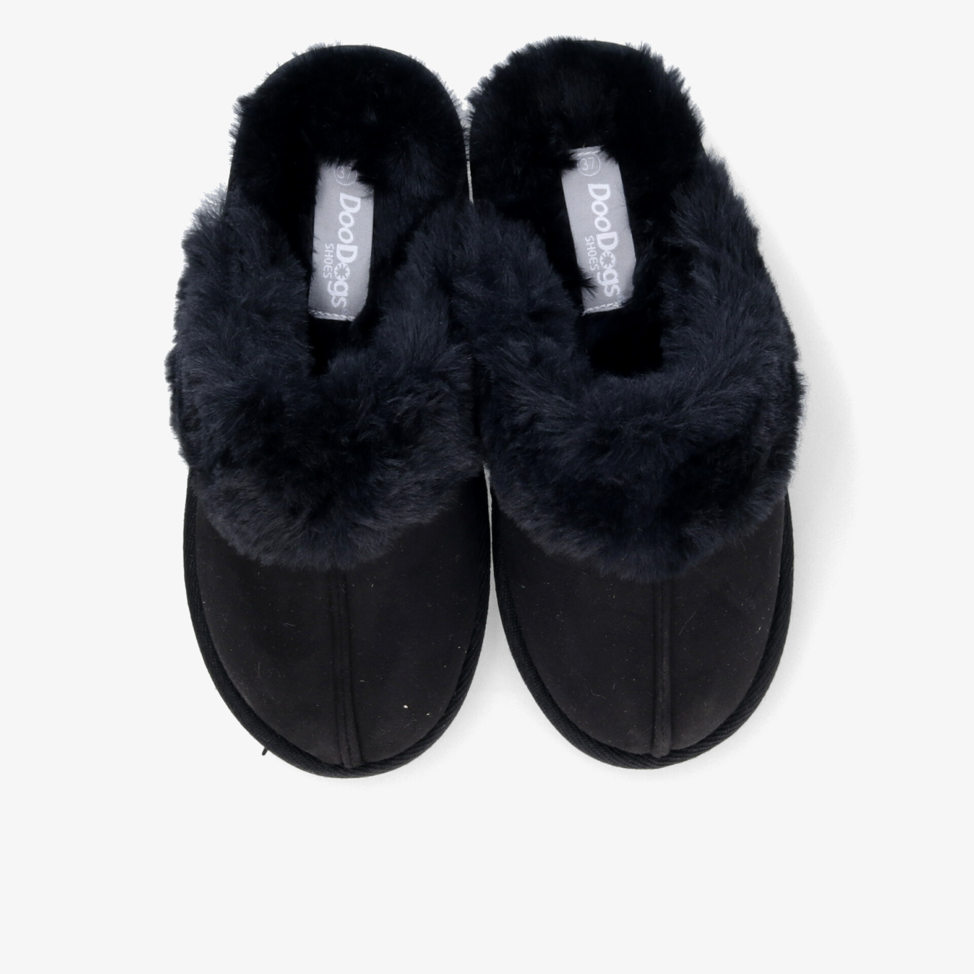 Bequemes Paar schwarzer Hausschuhe mit weichem, kuscheligem Innenfutter für angenehmen Tragekomfort