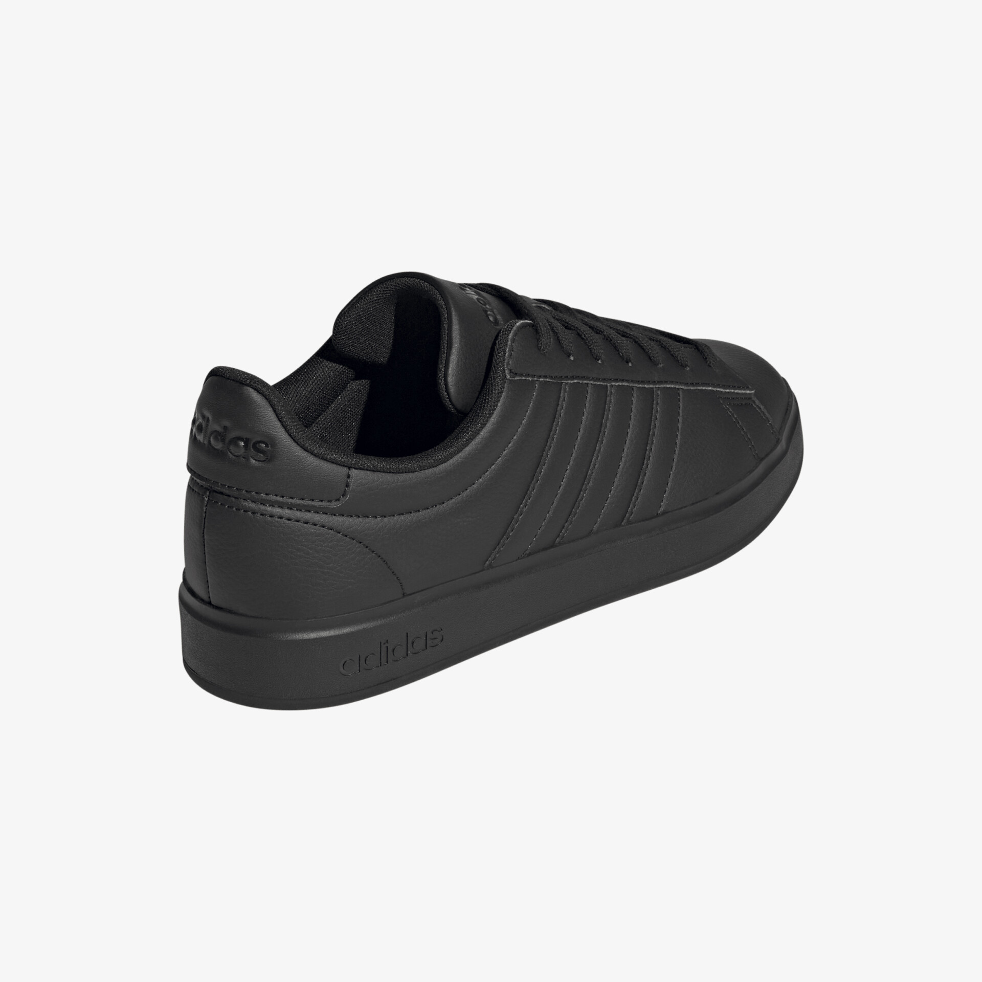 Eleganter schwarzer Sneaker mit sportlichem Design und bequemer Passform, ideal für vielseitige Freizeitlooks.