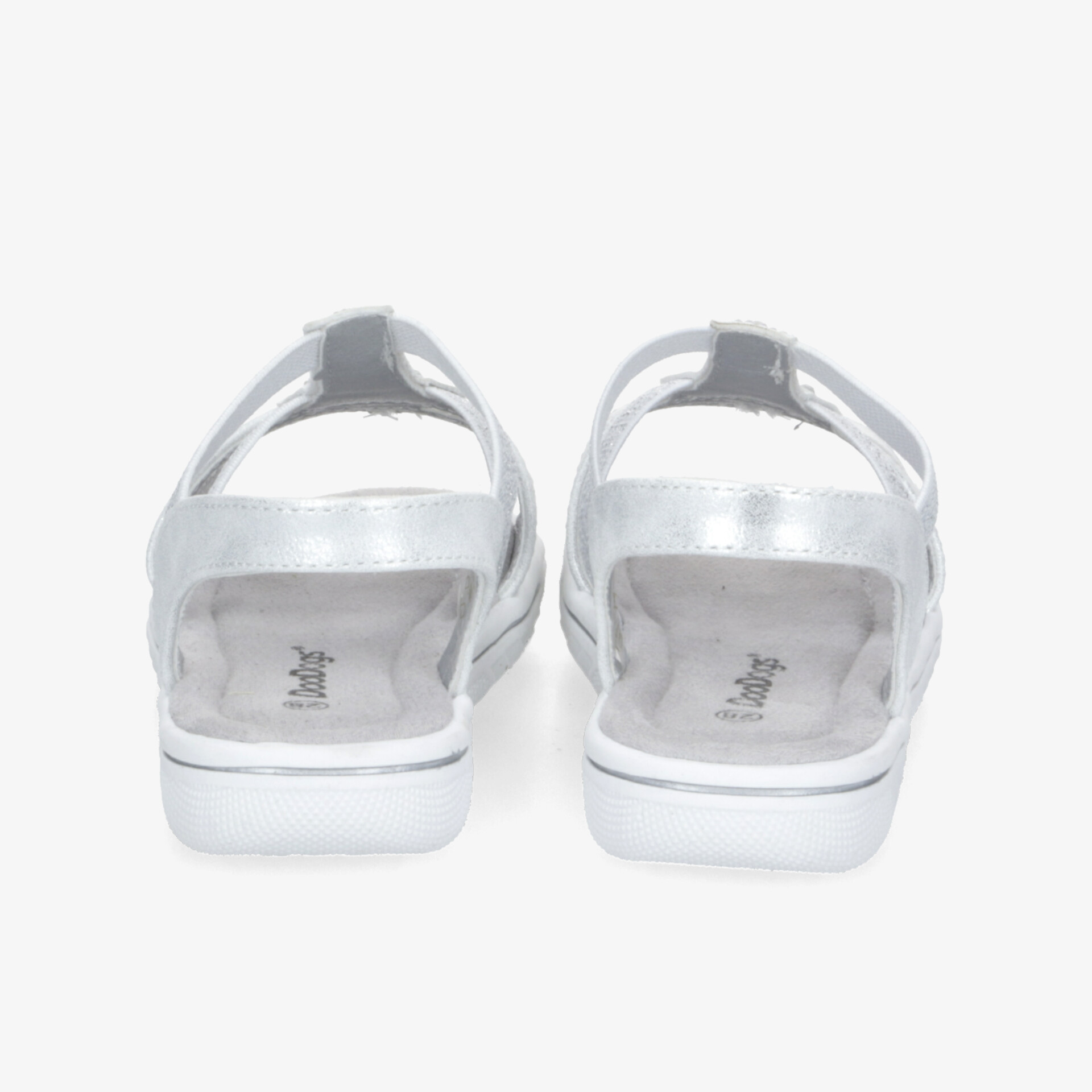 Leichte weiße Sandalen mit verstellbaren Riemen und gepolsterter Innensohle bieten hohen Tragekomfort