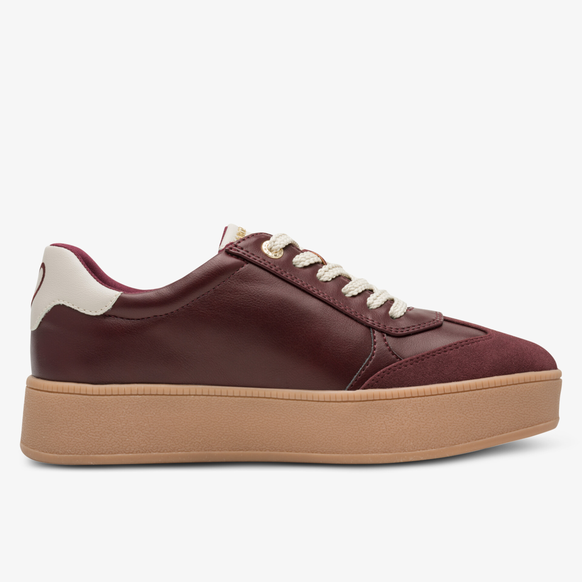 Moderner Sneaker mit bequemer Plateausohle und hochwertigem Obermaterial, seitliche Ansicht