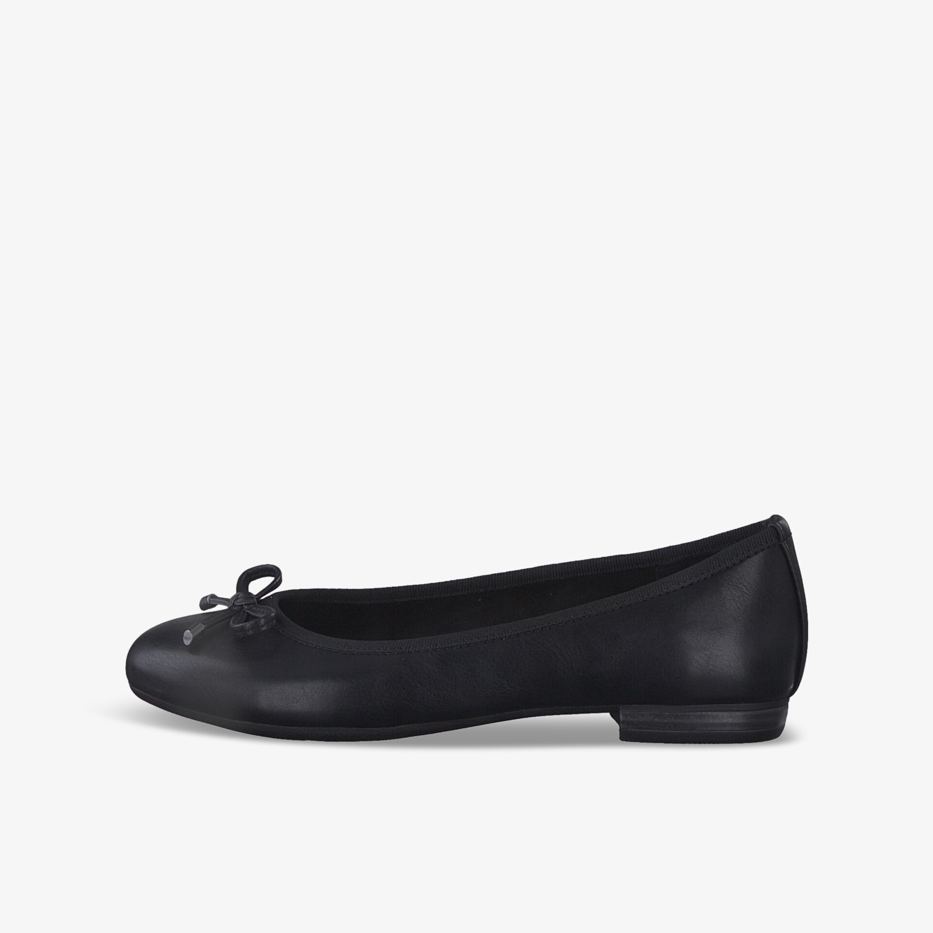 Eleganter schwarzer Ballerina-Schuh mit Schleifendetail und flacher Sohle für komfortablen Stil.