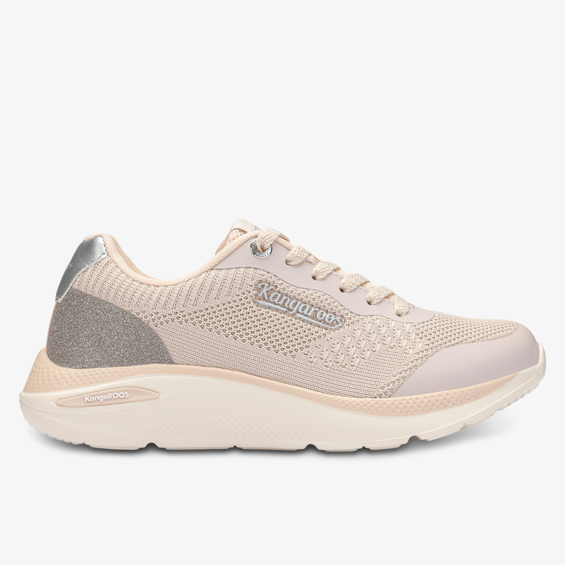 Leichter und atmungsaktiver Sneaker mit bequemer Passform und rutschfester, flexibler Sohle in sportlichem Design