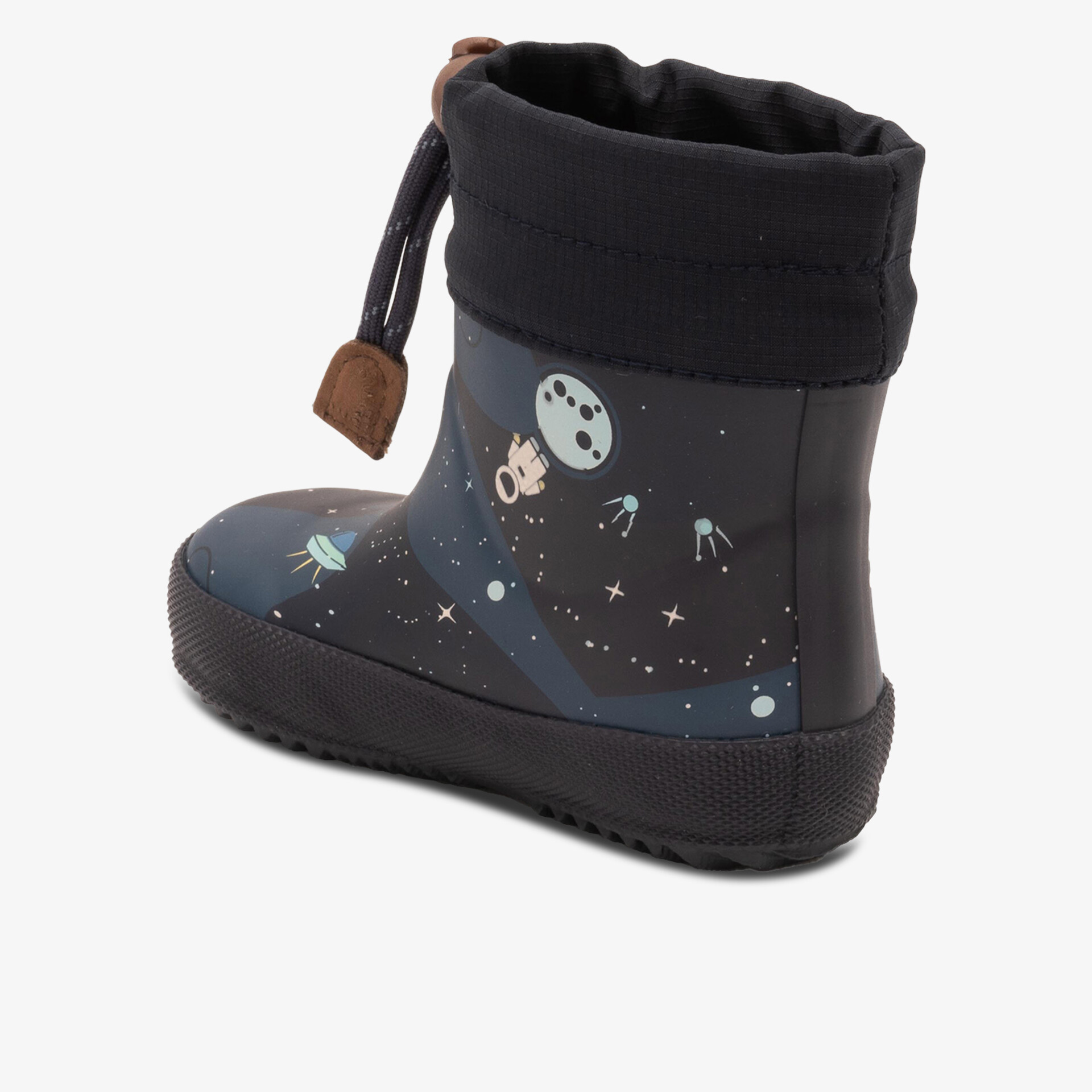 Warmer Schuh mit weichem Innenfutter und rutschfester Sohle, ideal für kalte Tage