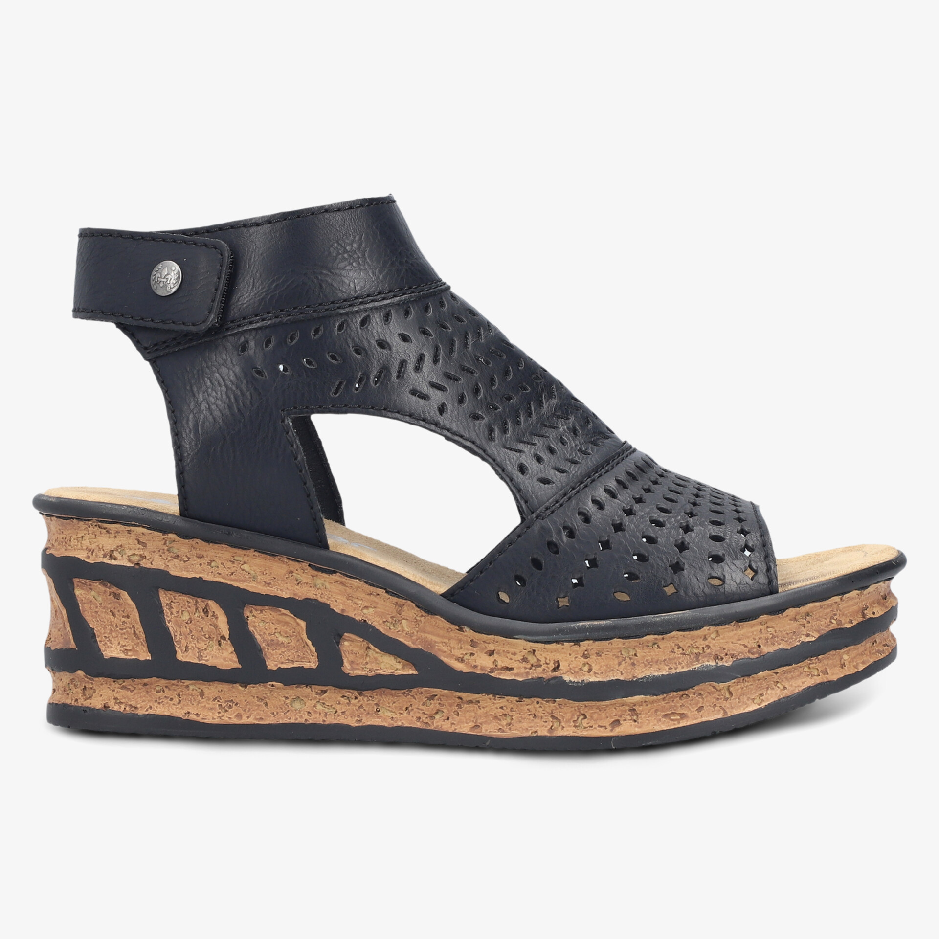 Schwarzer Keilabsatz-Sandalenschuh mit perforiertem Obermaterial und verstellbarem Knöchelriemen