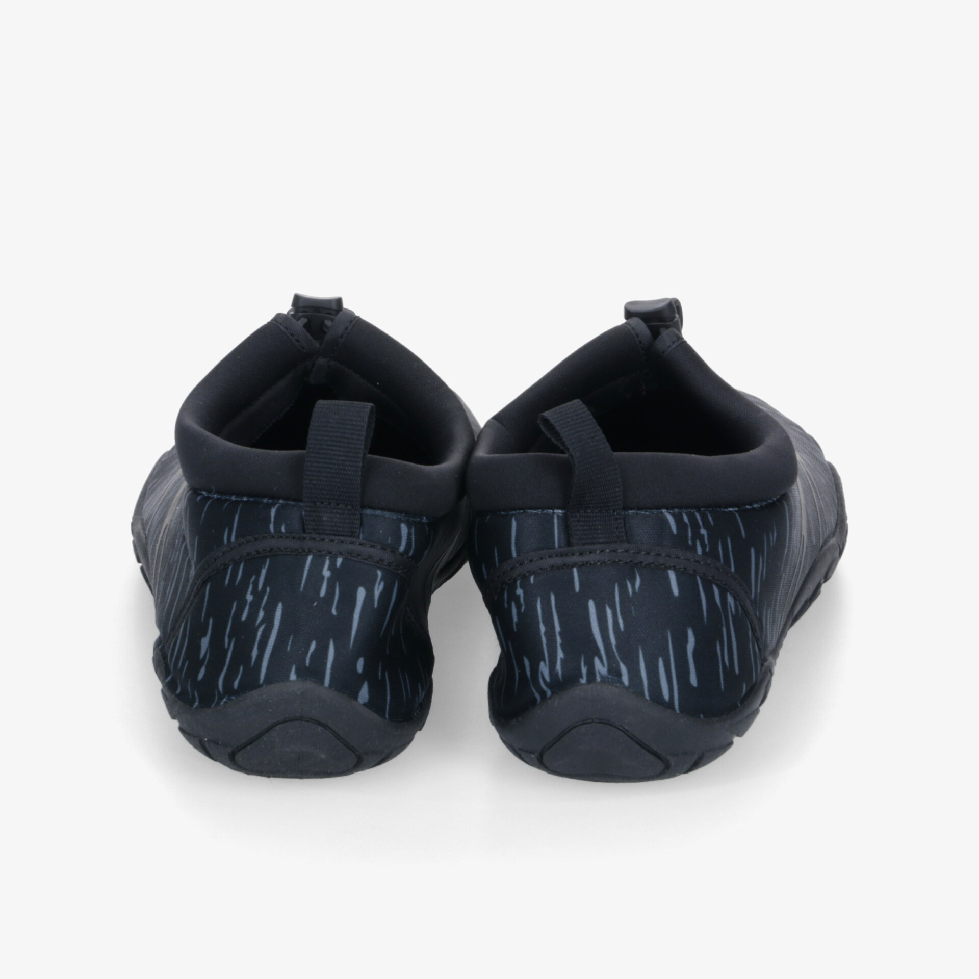 Rückansicht von robusten, wasserdichten Schuhen mit rutschfester Sohle und flexiblem Material