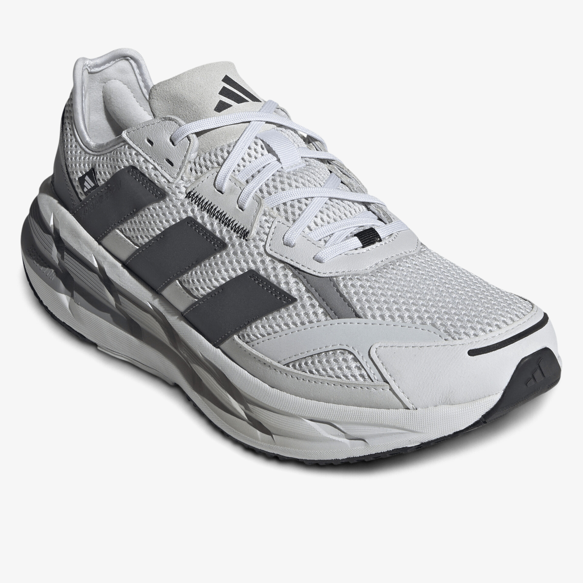 Leichter, atmungsaktiver Schuh mit gepolsterter Innensohle und modernem Design