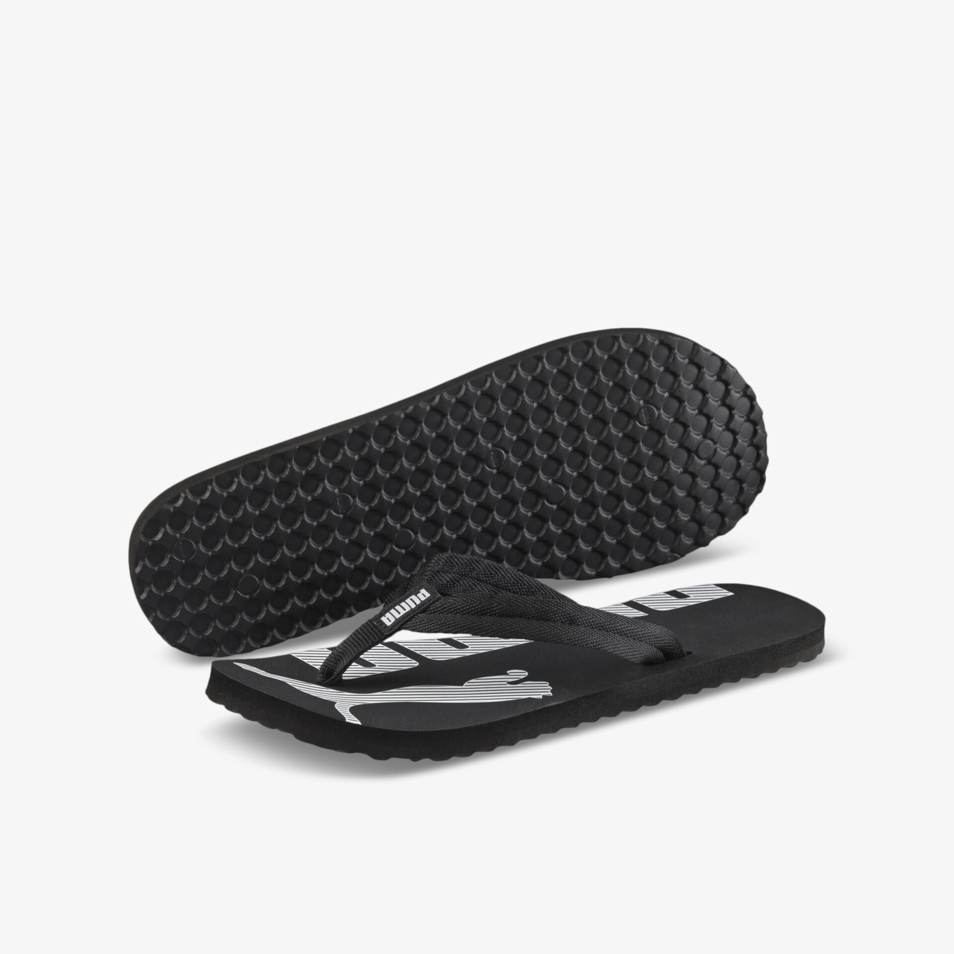 Schwarze Flip Flops mit rutschfester Noppen-Sohle und bequemem Zehensteg, ideal für Freizeit und Strand