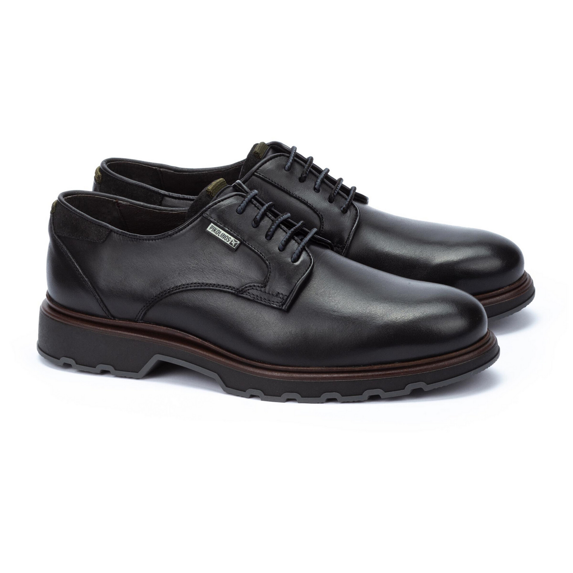 Elegante schwarze Lederschuhe mit rutschfester Sohle und klassischem Design