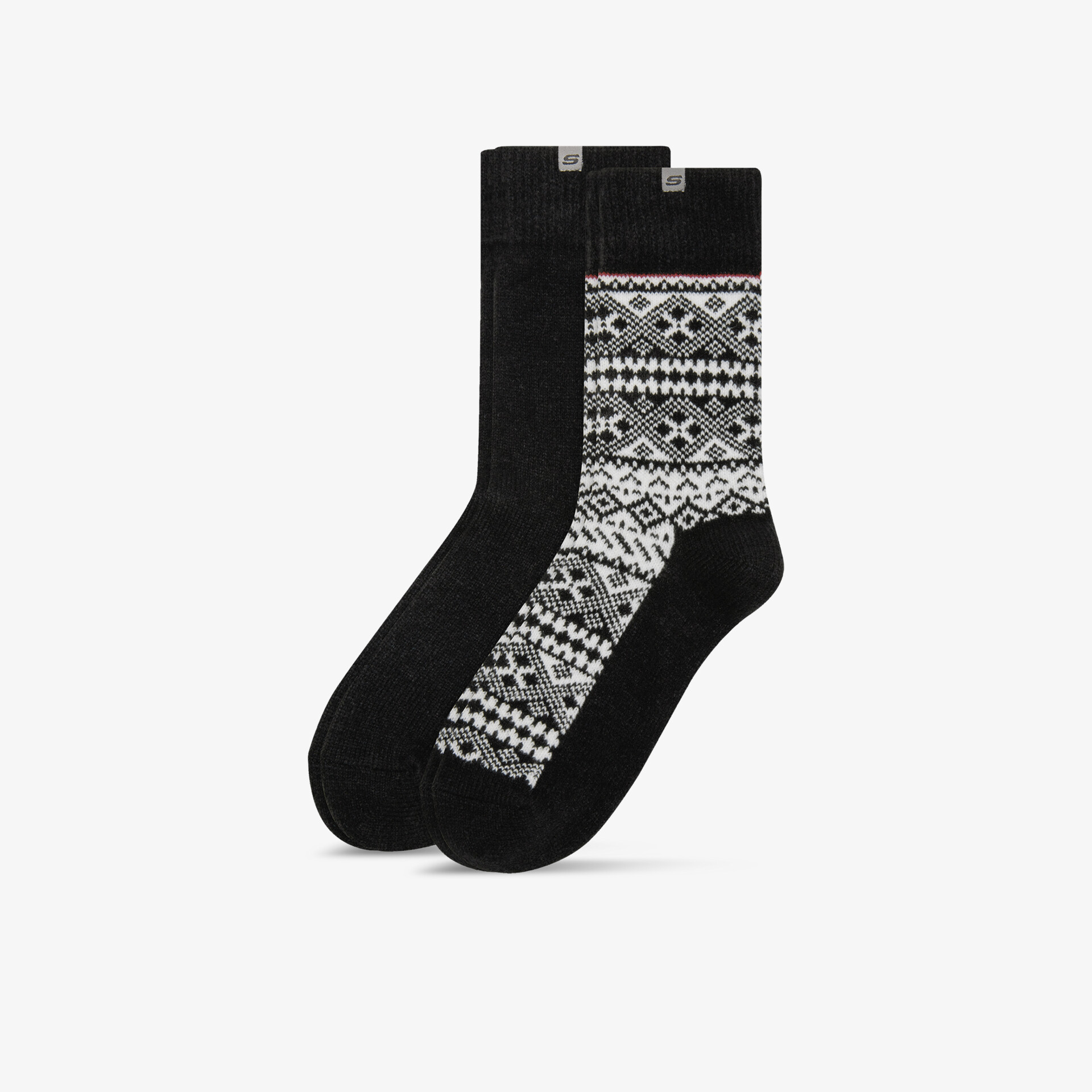 Schwarze und gemusterte Socken in zeitlosem Design, komfortabel und warm für Alltag und Freizeit