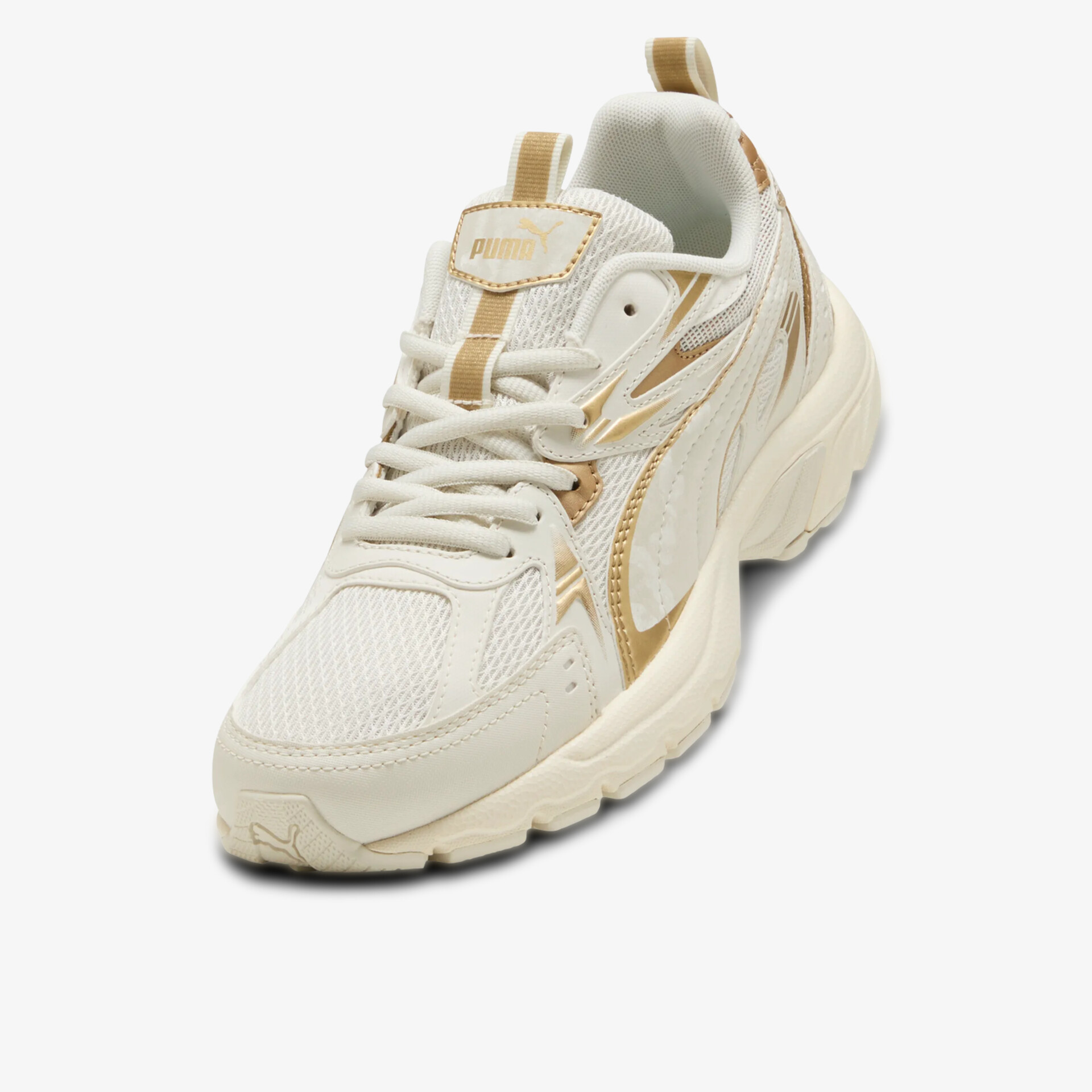 Bequemer, atmungsaktiver Schuh mit robustem Design und gepolsterter Innensohle für optimalen Tragekomfort