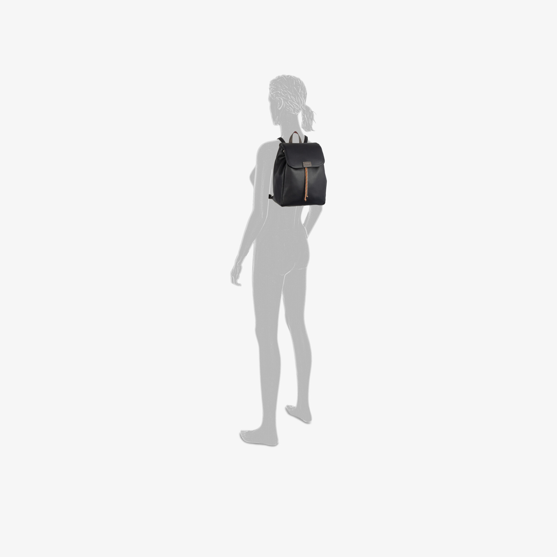 Schwarzer Rucksack, kompakt und stilvoll, ideal für den täglichen Gebrauch oder urbane Ausflüge.