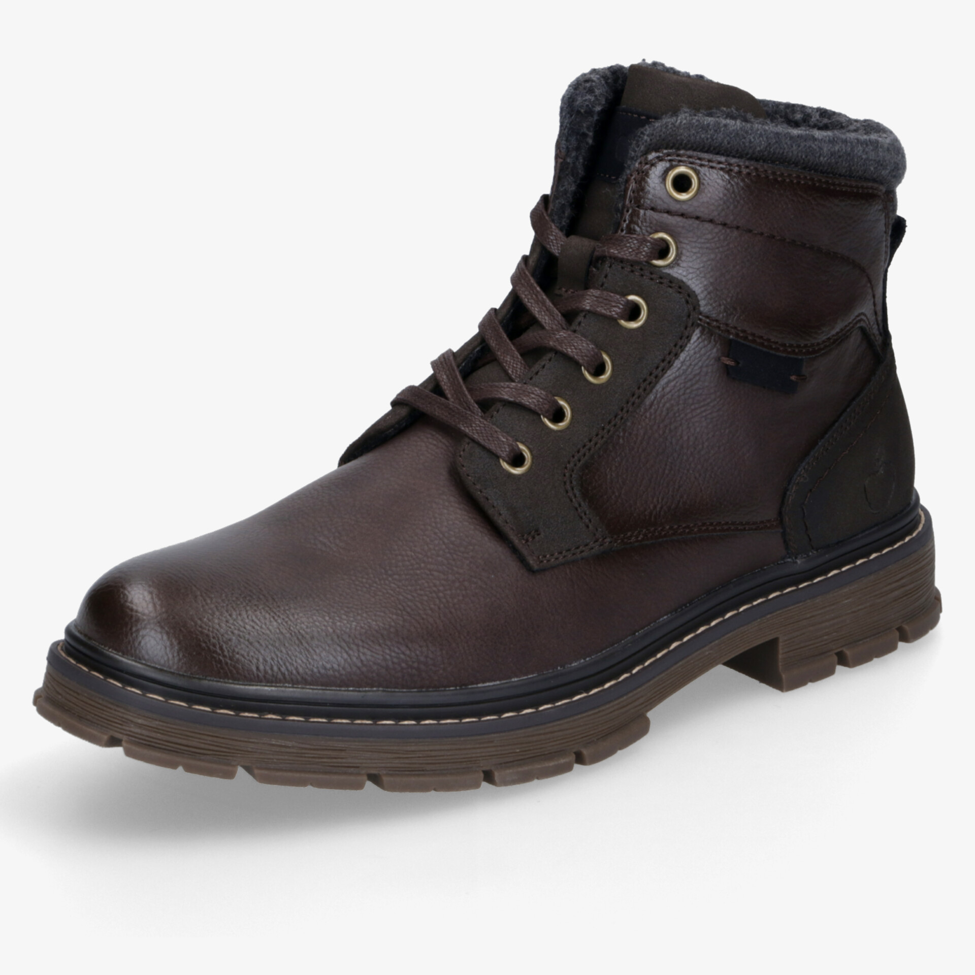 Warmer brauner Lederstiefel mit stabiler Sohle und komfortablem Innenfutter für Outdoor-Aktivitäten.