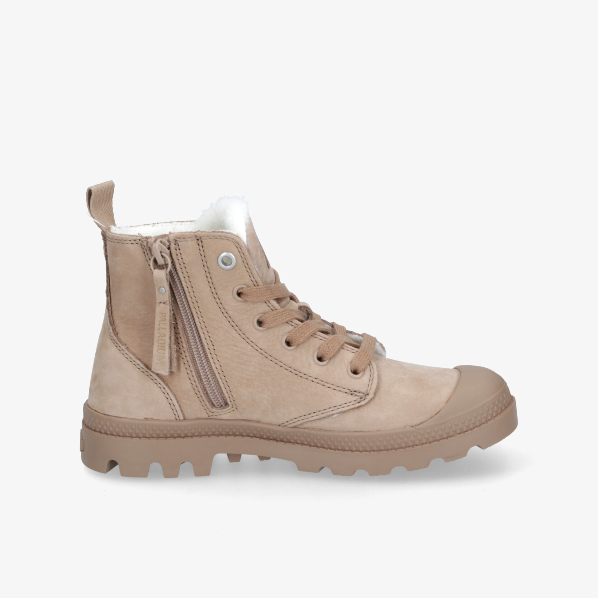 Beiger robuster Outdoor-Stiefel mit seitlichem Reißverschluss und profilierter Sohle für optimalen Schutz und Komfort