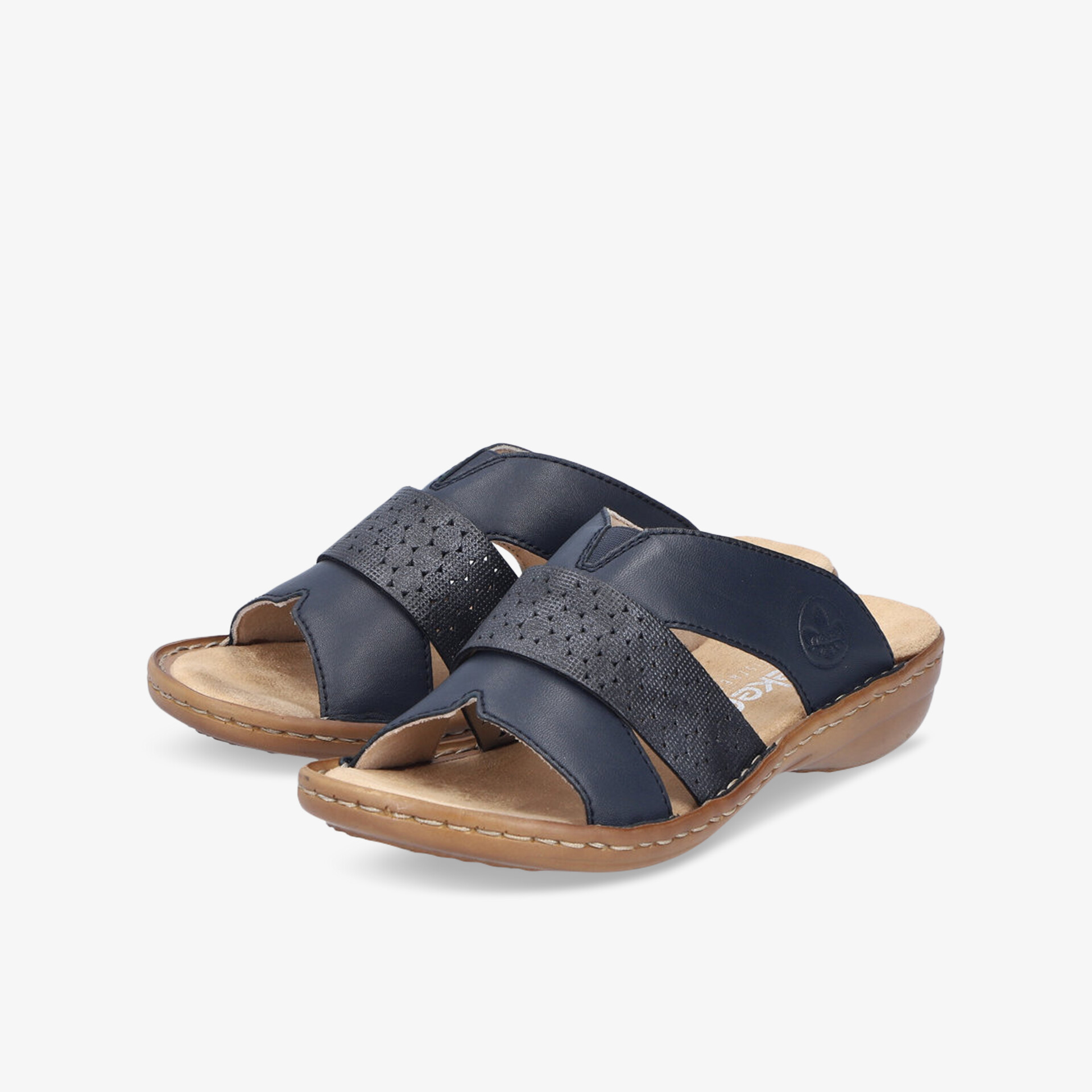 Blau gepolsterte Sandalen mit rutschfester Sohle und komfortablem Design, ideal für sommerliches Tragen