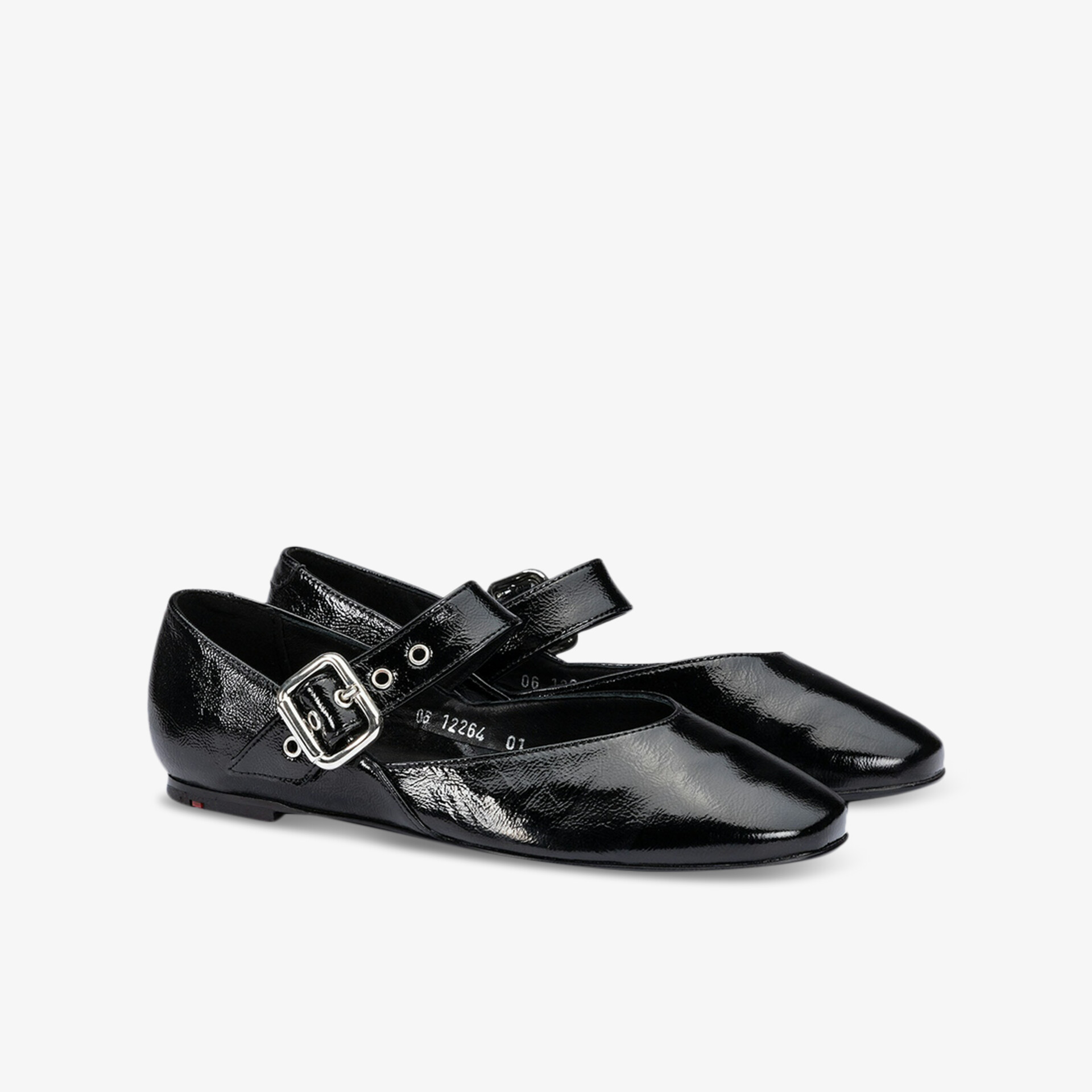 Elegante schwarze Lackleder Schuhe mit glänzendem Finish und verstellbarem Riemen für komfortablen Sitz