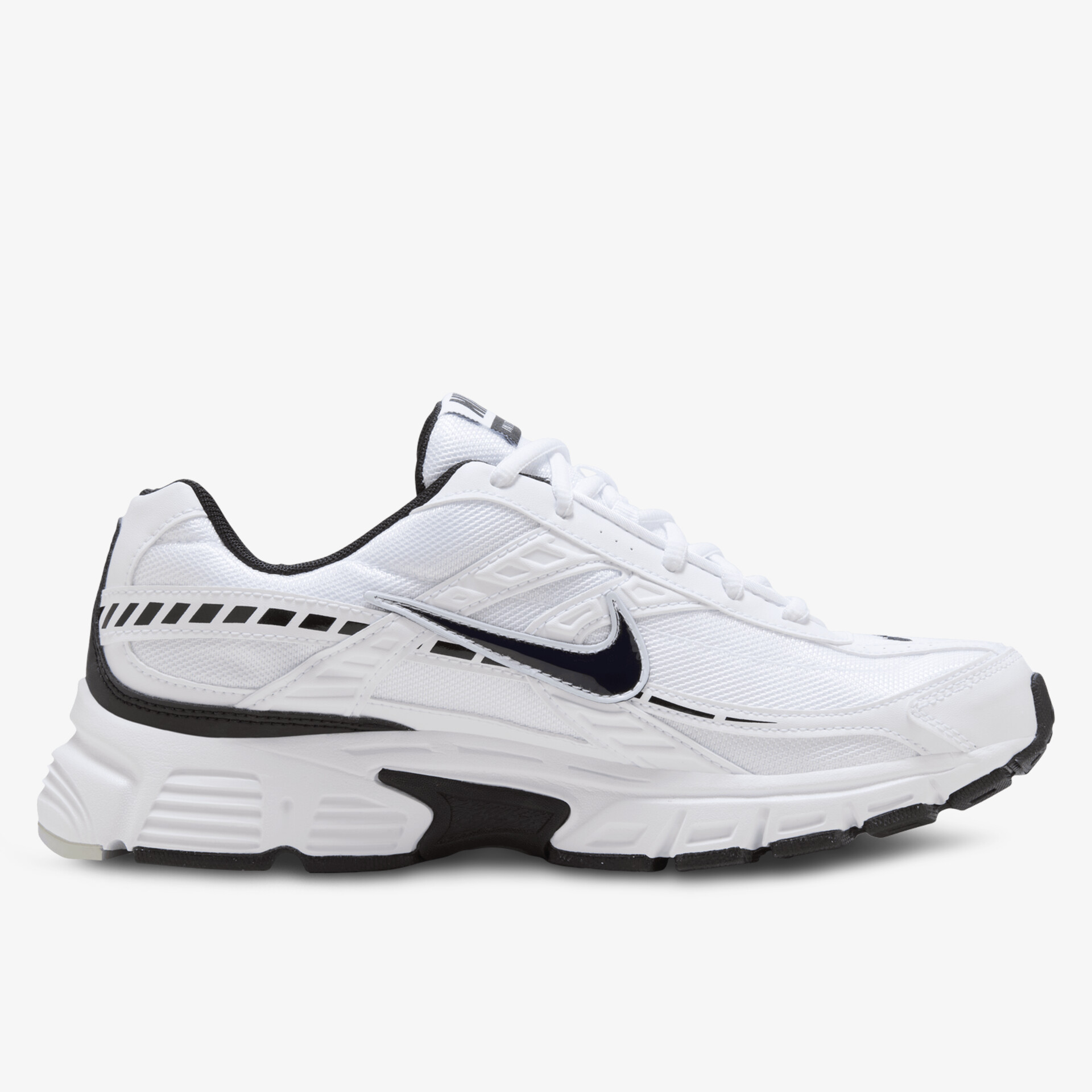 Moderner Sportschuh in Weiß mit schwarzen Akzenten, ideal für sportliche Aktivitäten