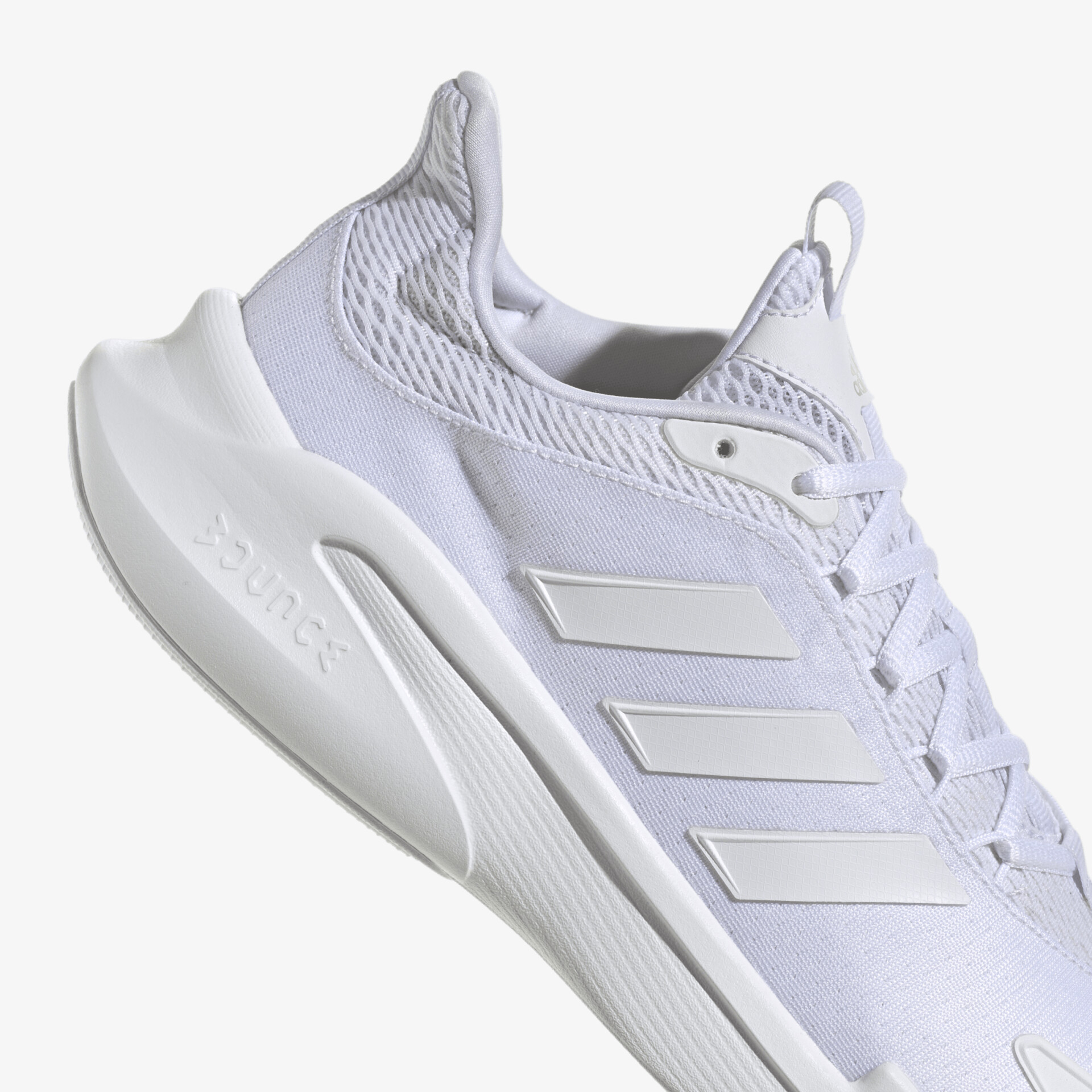 Moderner, sportlicher Schuh in Lila mit bequemem Design und robustem Aufbau für täglichen Komfort.