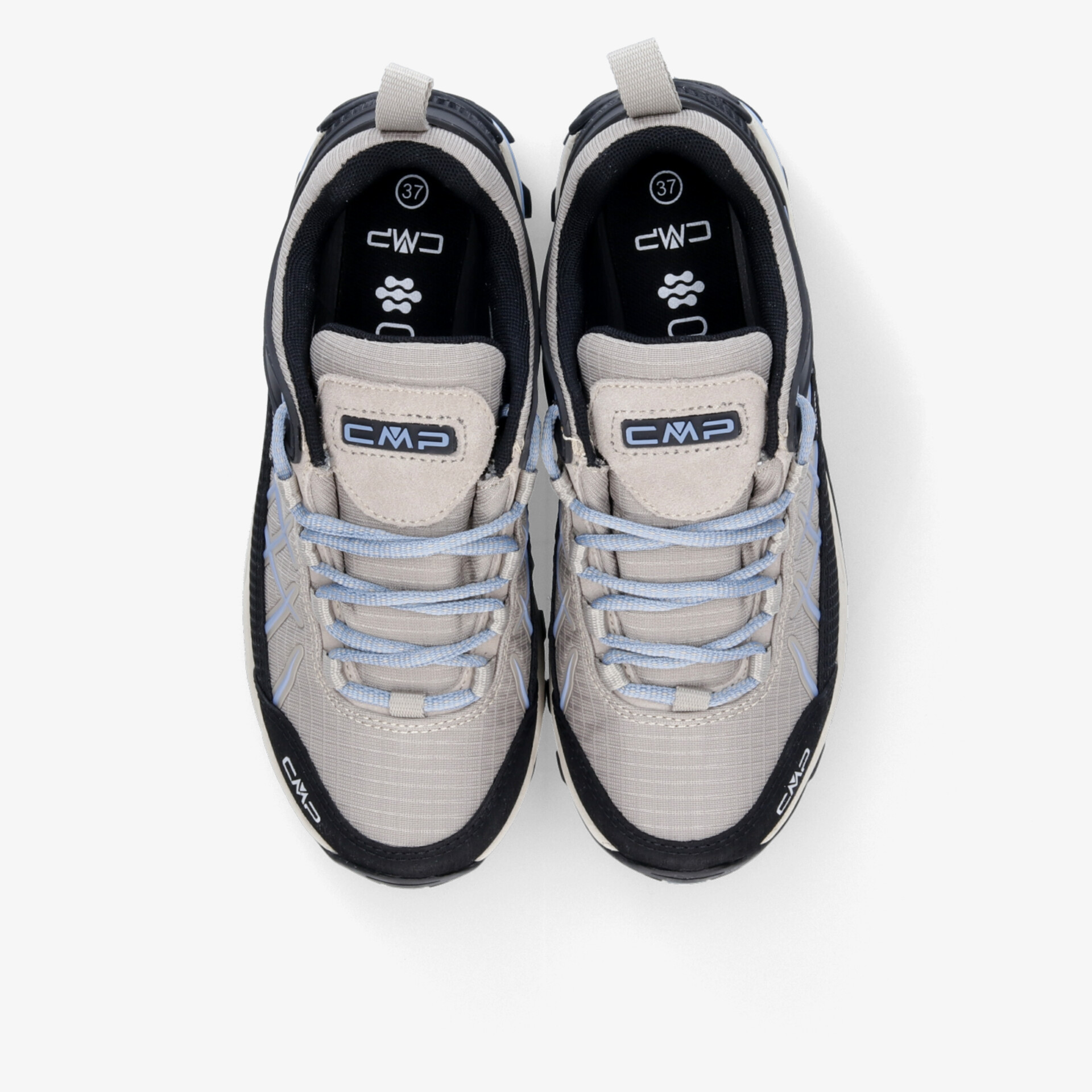Moderne Sneaker mit bequemer Passform und robustem Design in stylischem Weiß und Blau.