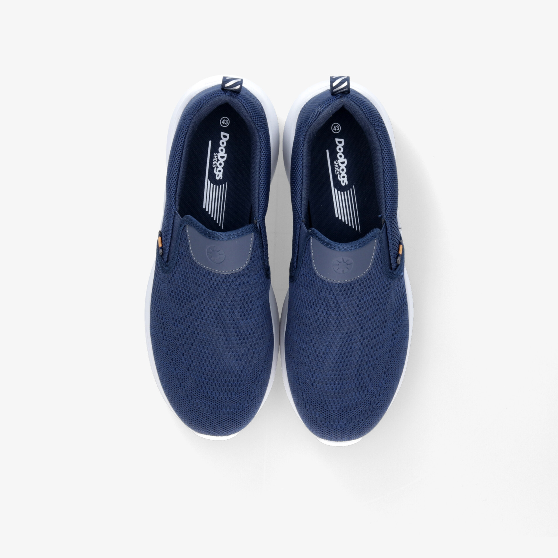 Leichte, atmungsaktive blaue Sneaker mit elastischem Einstieg und rutschfester Sohle, modernes Design, hoher Tragekomfort