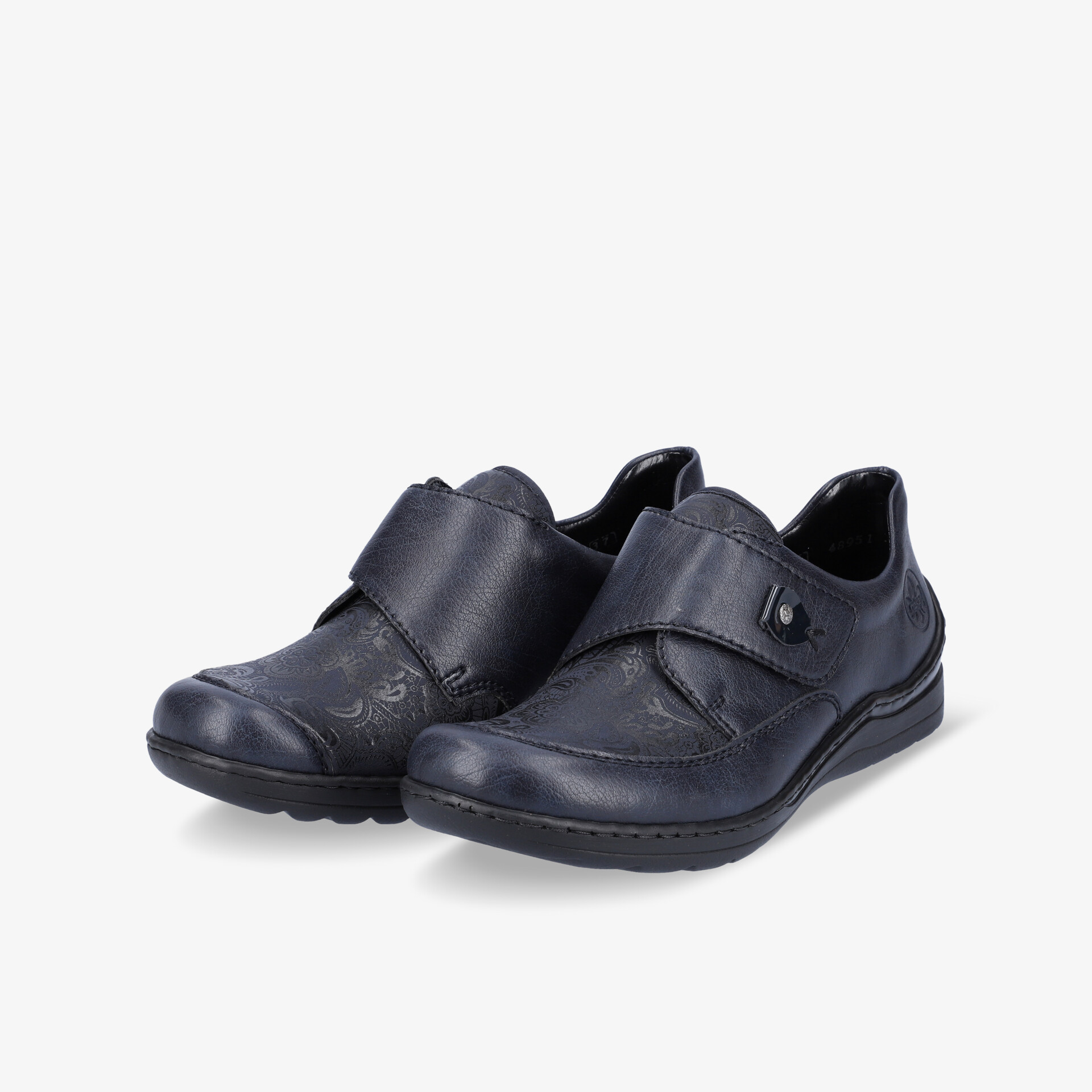 Bequeme schwarze Schuhe mit praktischem Klettverschluss und rutschfester Sohle für sicheren Halt