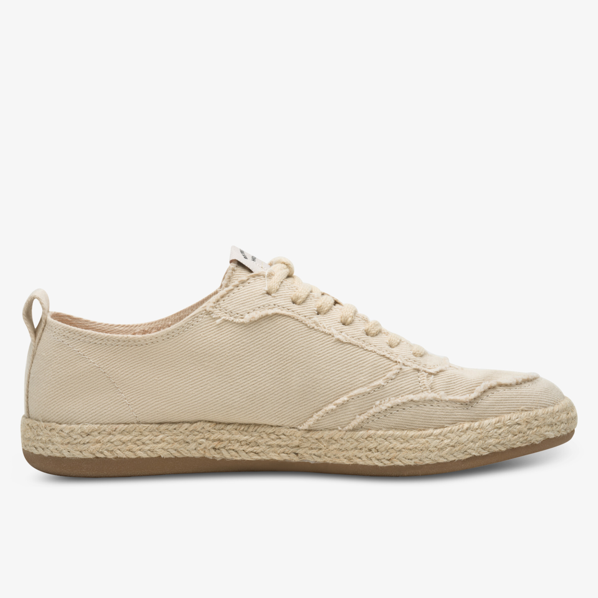 Leichter bequemer Sneaker in natürlichem Beige mit Baumwoll-Canvas und robuster Gummisohle in seitlicher Ansicht