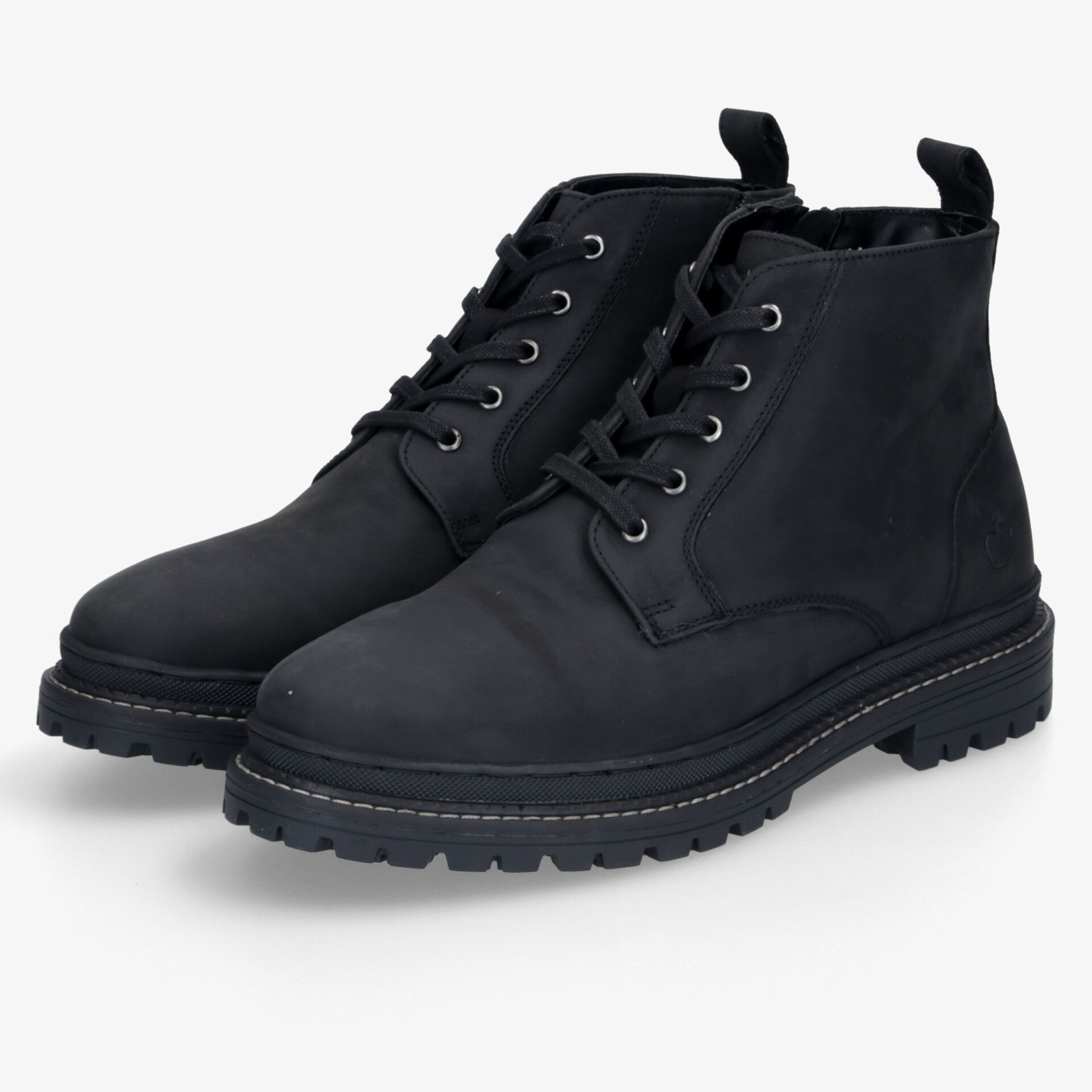 Robuste schwarze Winterstiefel mit rutschfester Sohle und schnürbarem Design, ideal für kalte und nasse Bedingungen