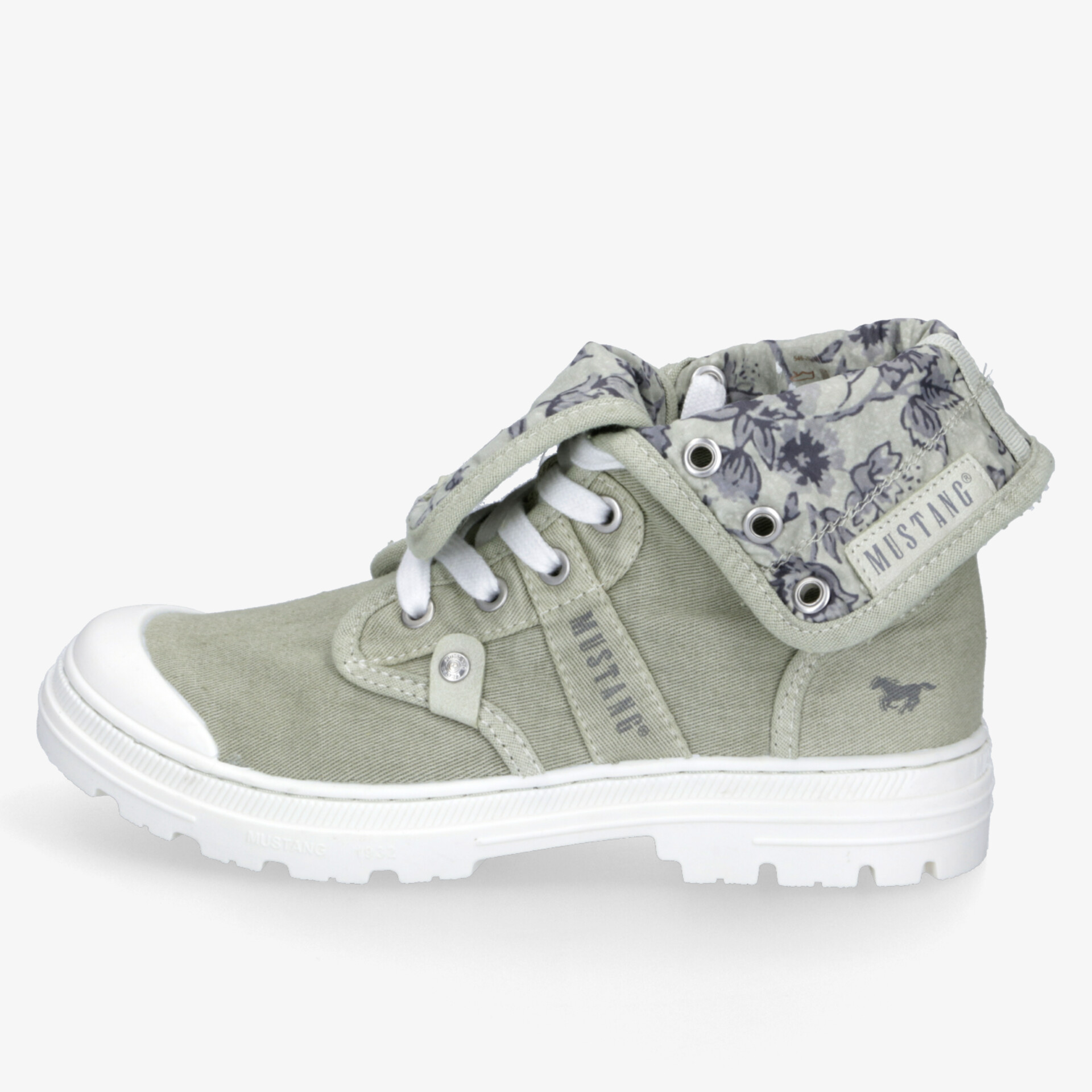 Robuster leichter Schuh in hellgrün mit bequemer Passform und modischem gemustertem Innenfutter